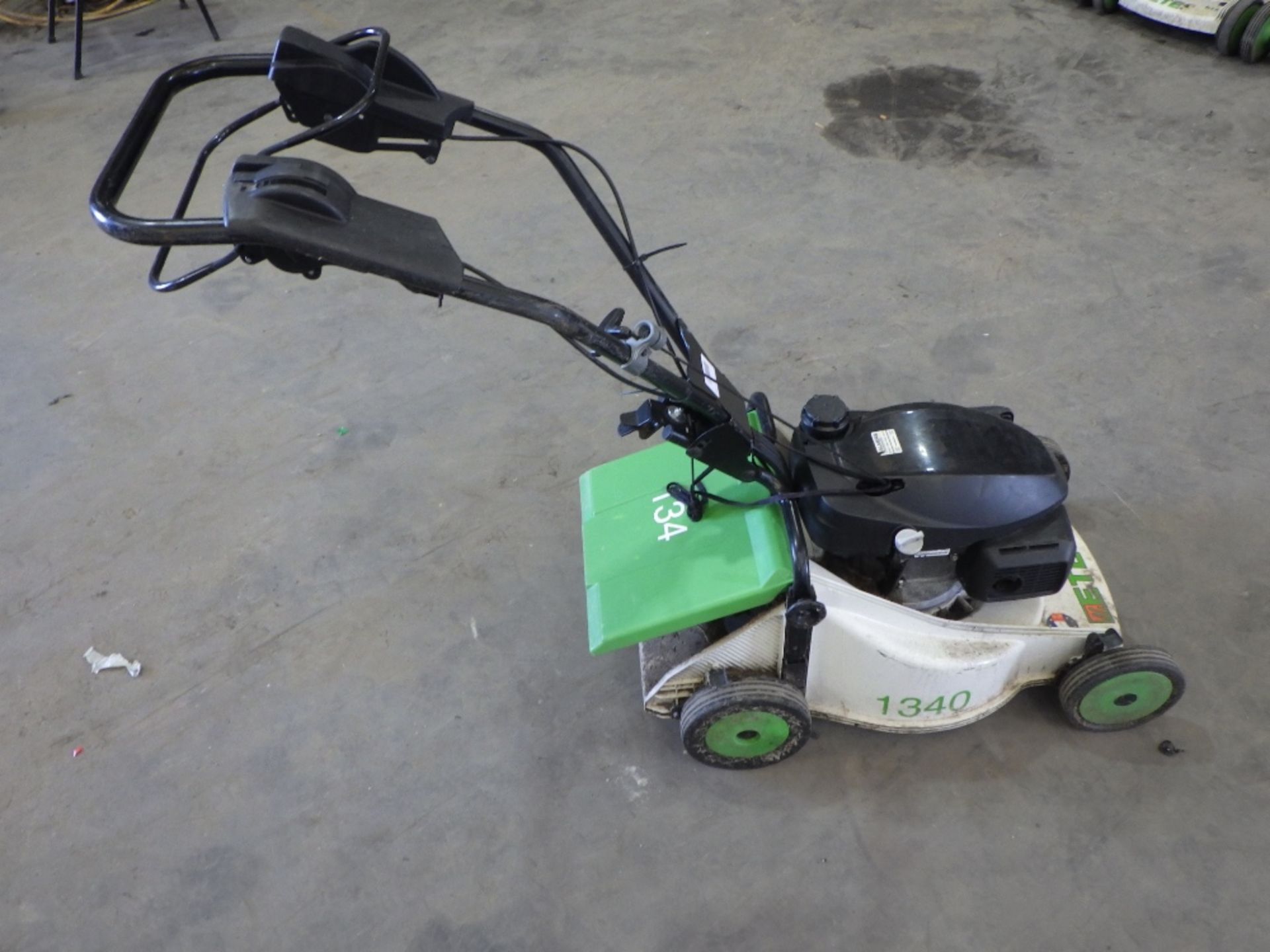 ETESIA PHTS3 LAWN MOWER - Image 4 of 4