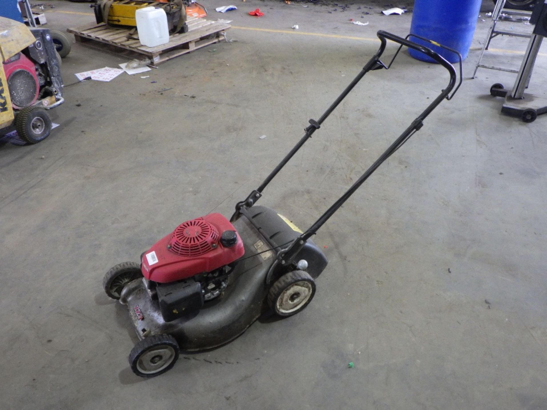 HONDA IZY LAWN MOWER - Image 2 of 4