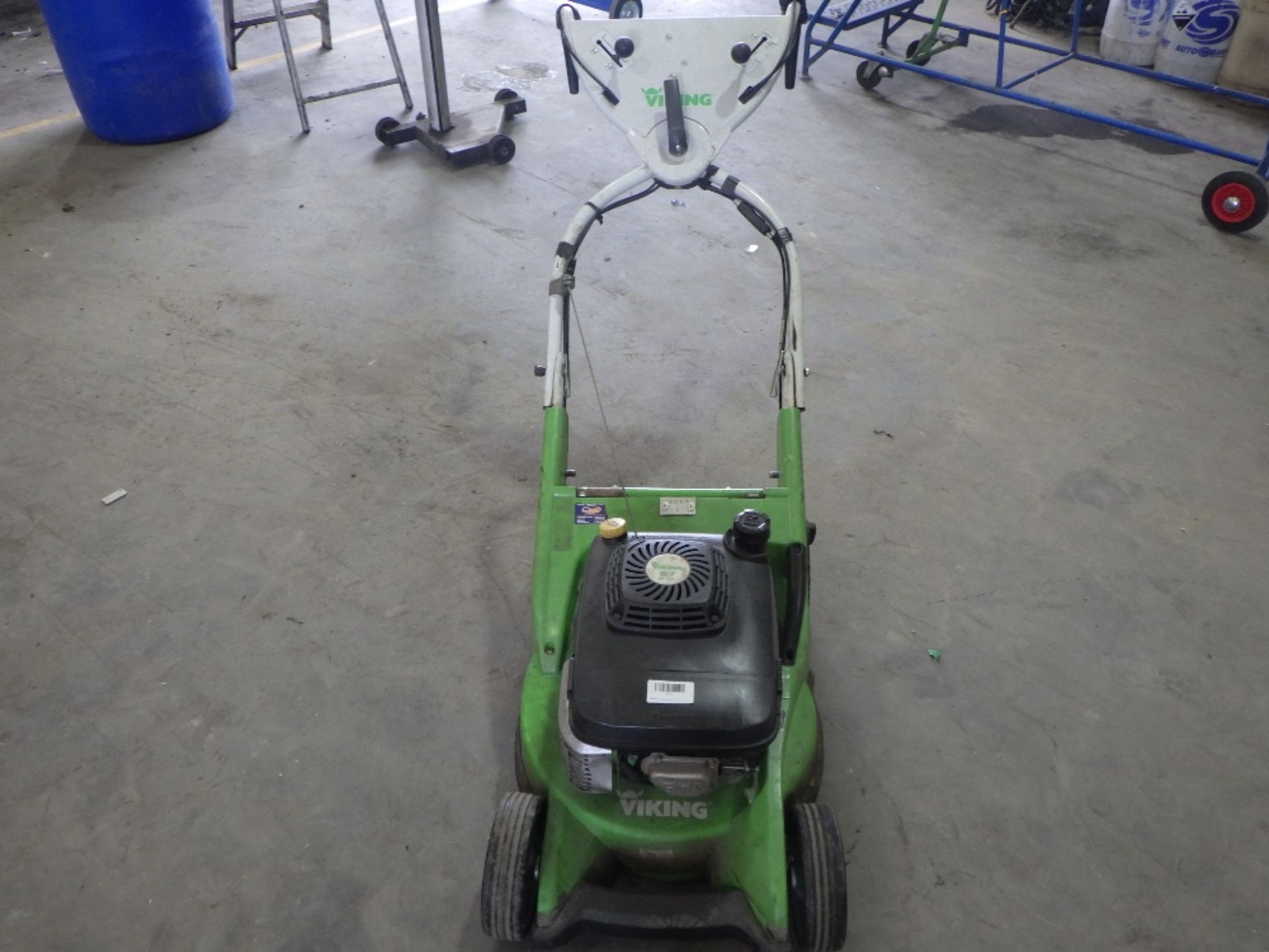 VIKING MB750KS LAWN MOWER