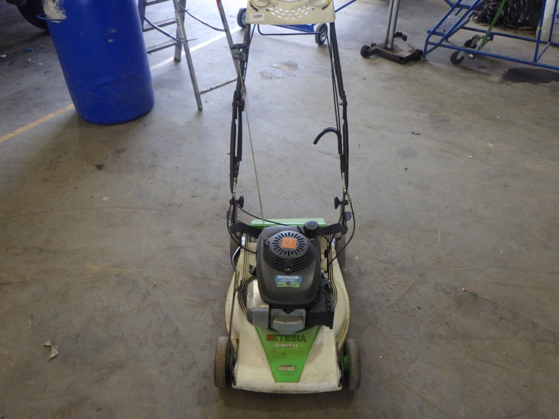 ETESIA DUOCUT 46 LAWN MOWER