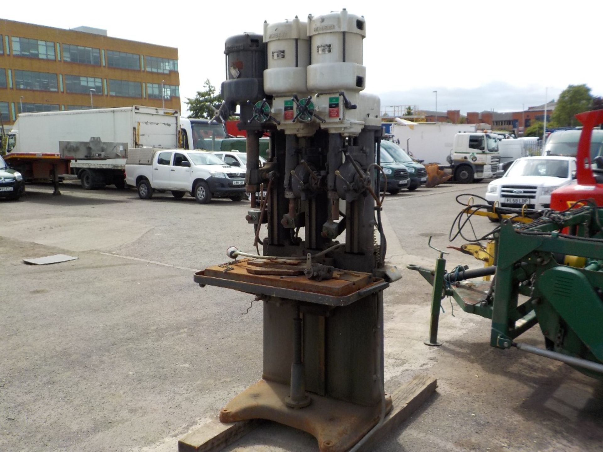 HERBERT TRIPPLE PILLAR DRILL MACHINE