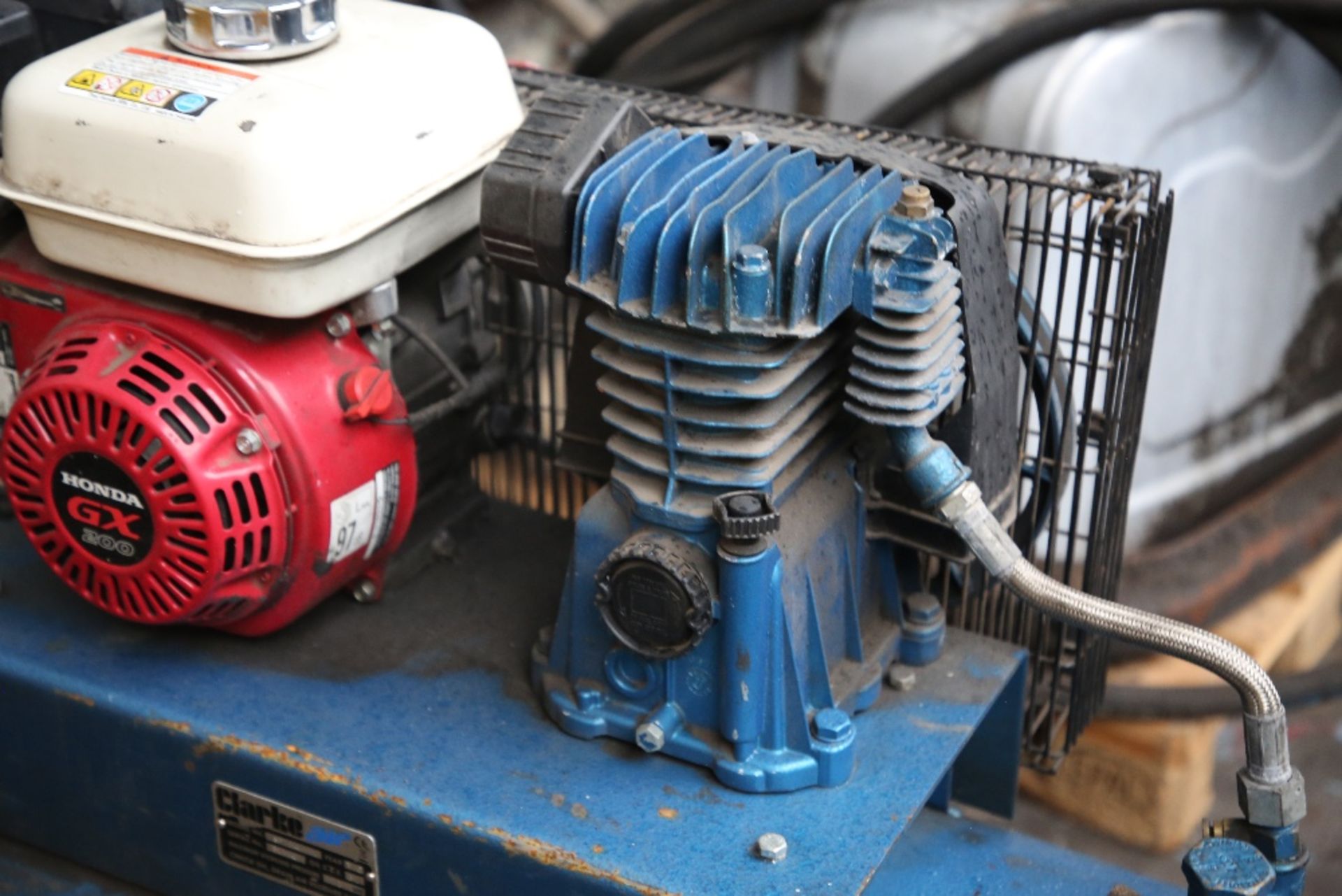 Clarke SP15 ND150 Petrol Air Compressor (1 of) (Year 2010) S/N: 82112, Honda GX200 Engine (Pulls - Image 5 of 6