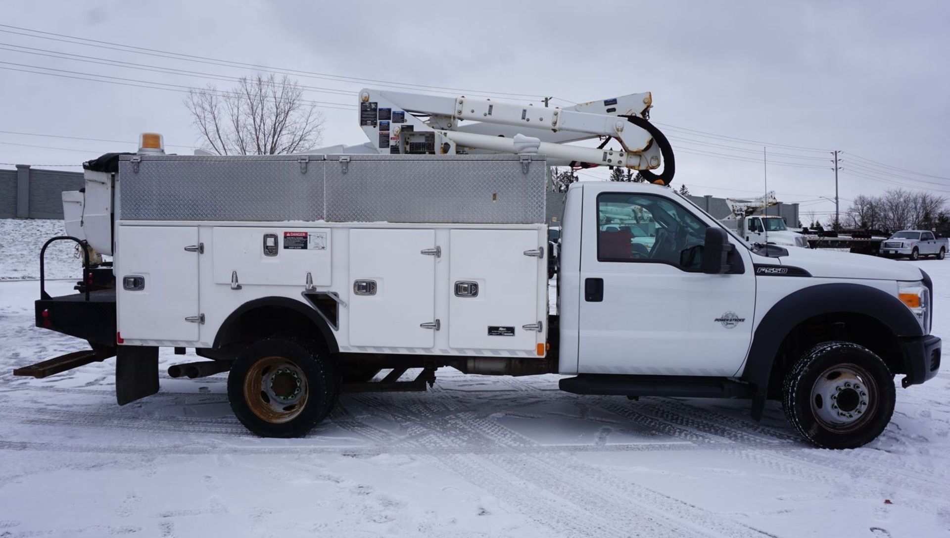 2015 ALTEC AT37G ARTICULATING TELESCOPIC BOOM & BUCKET MOUNTED ON 2015 FORD F550XL SUPER DUTY TRUCK - Image 5 of 18