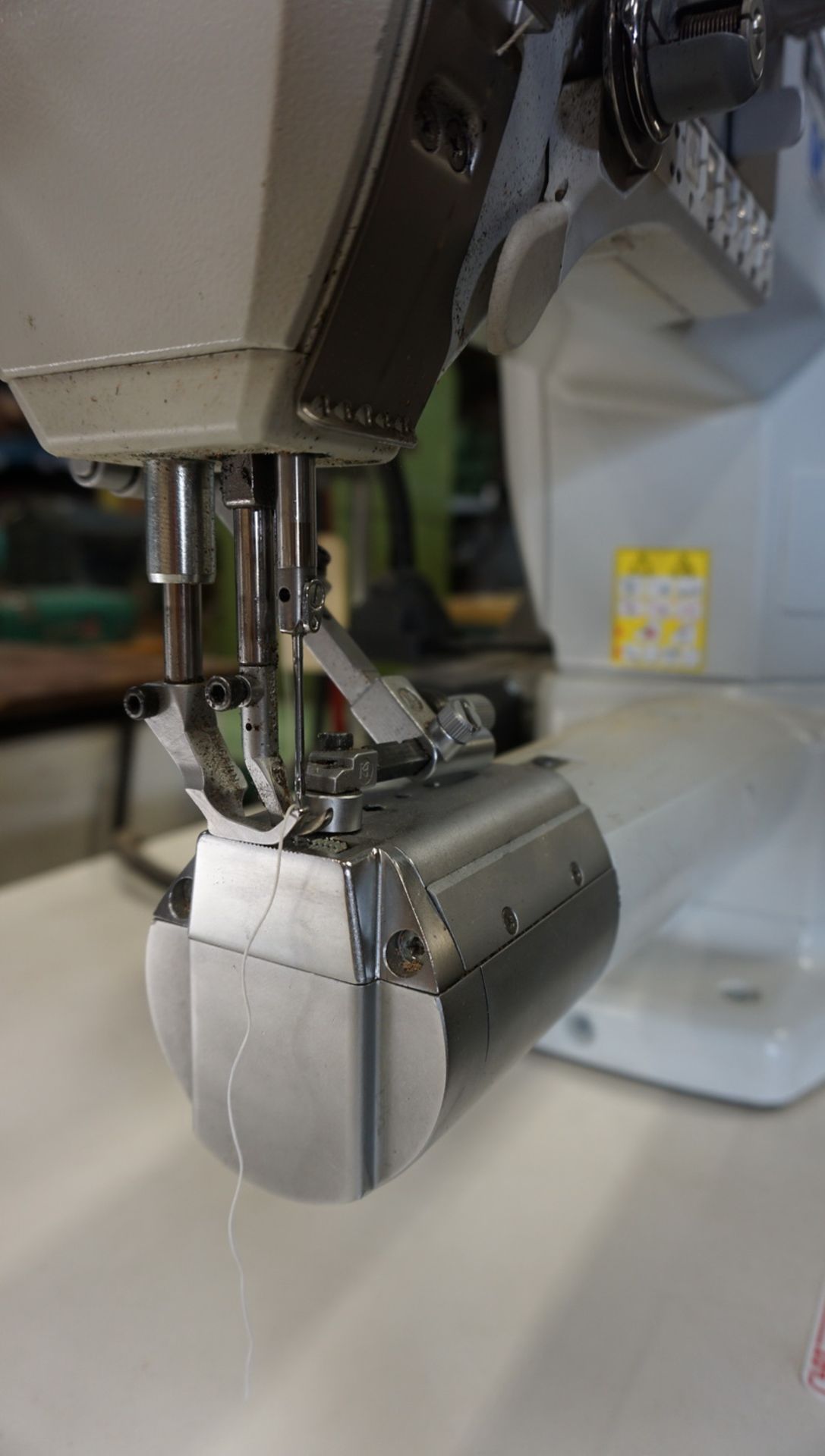 DURKOPP ADLER 869 CLASS 990002 CYLINDER ARM WALKING FOOT SEWING MACHINE W/ FOOT CONTROL, BACK - Image 3 of 5