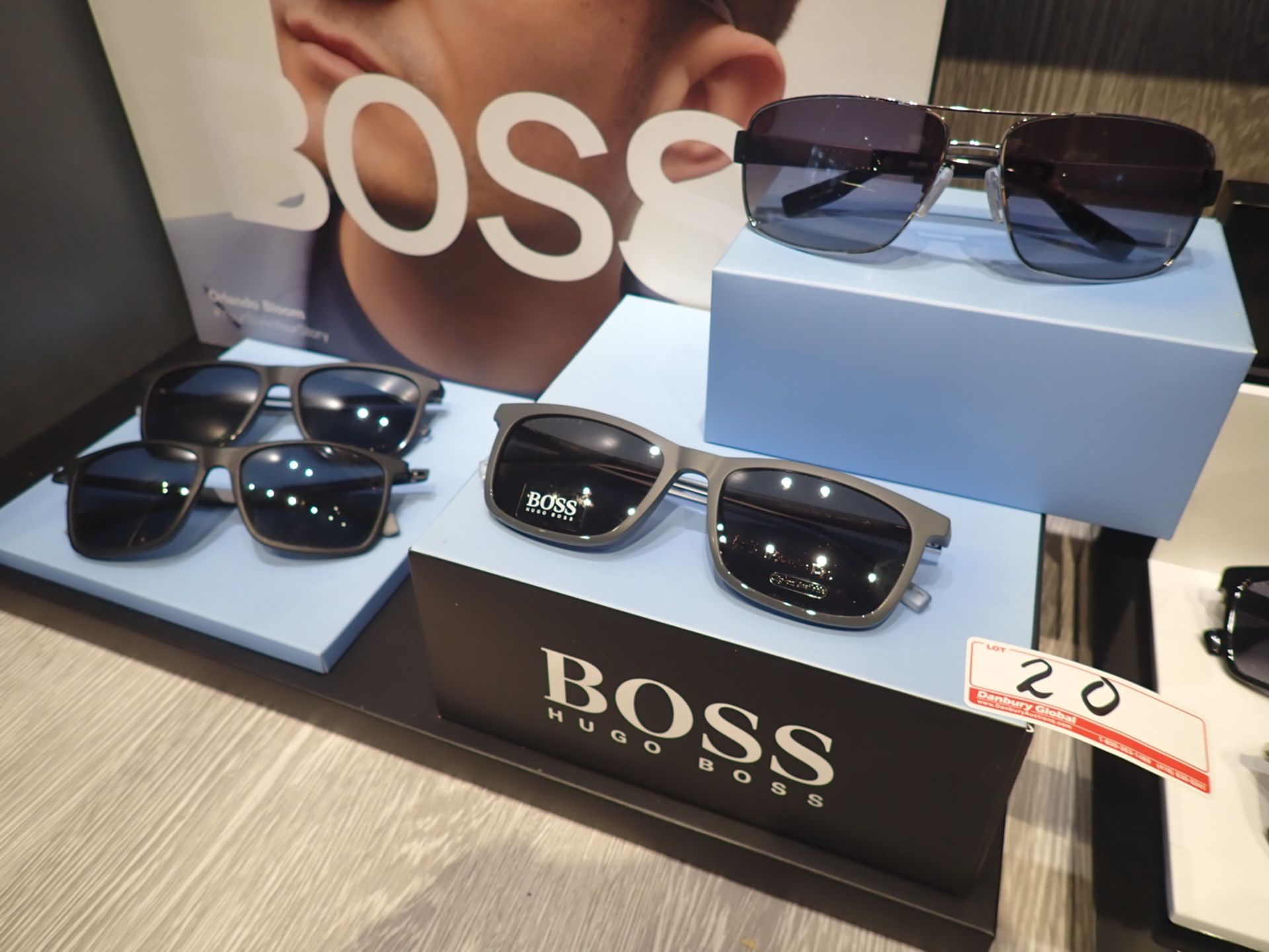 UNITS - ASSORTED HUGO BOSS SUNGLASSES - Image 3 of 3