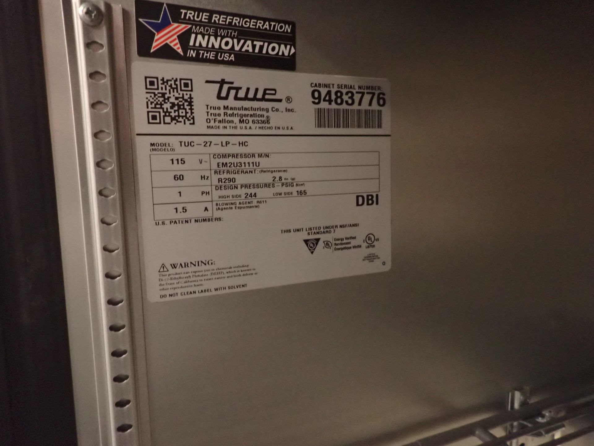 TRUE TUC-27-LP-HC 27" 1-DOOR UNDERCOUNTER STAINLESS STEEL REFRIGERATOR (115V) W/ CASTERS - Image 4 of 4