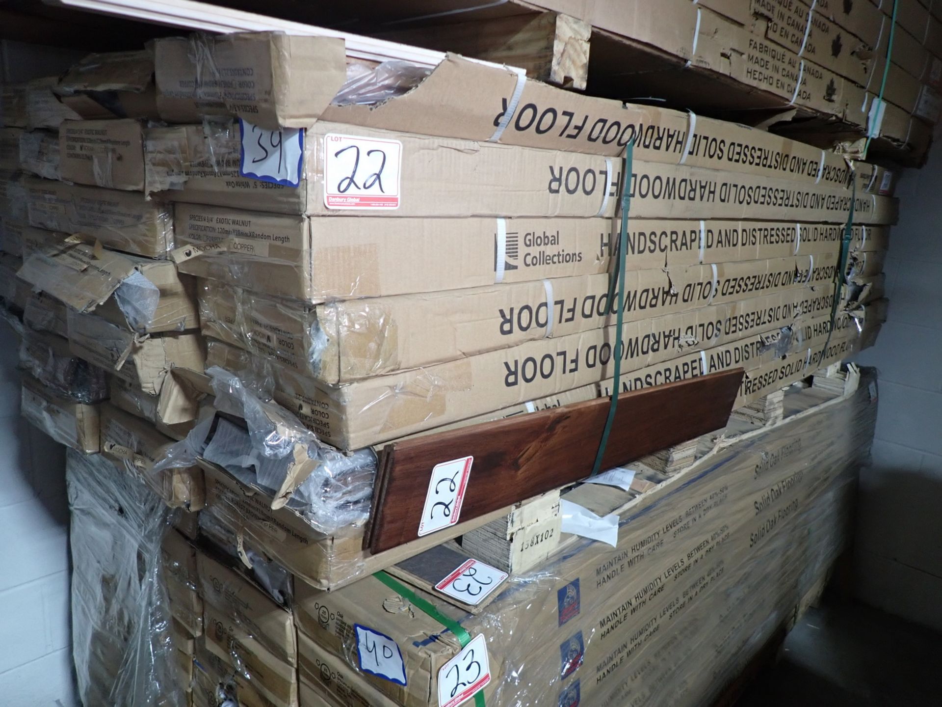 BOXES - EXOTIC WALNUT MOCHA 4-3/4" X 18MM X 120MM HARDWOOD FLOORING (21.7 SQFT / BOX) - Image 2 of 4