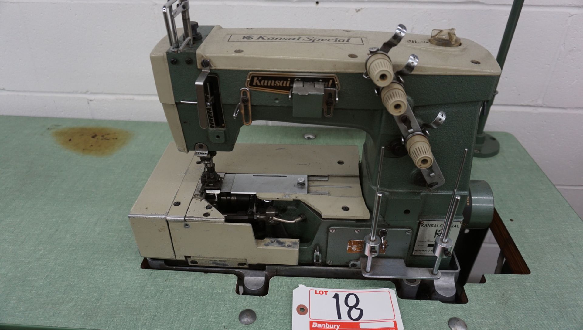 KANSAI SPECIAL INDUSTRIAL SEWING MACHINE, S/N C02218 - Image 2 of 5