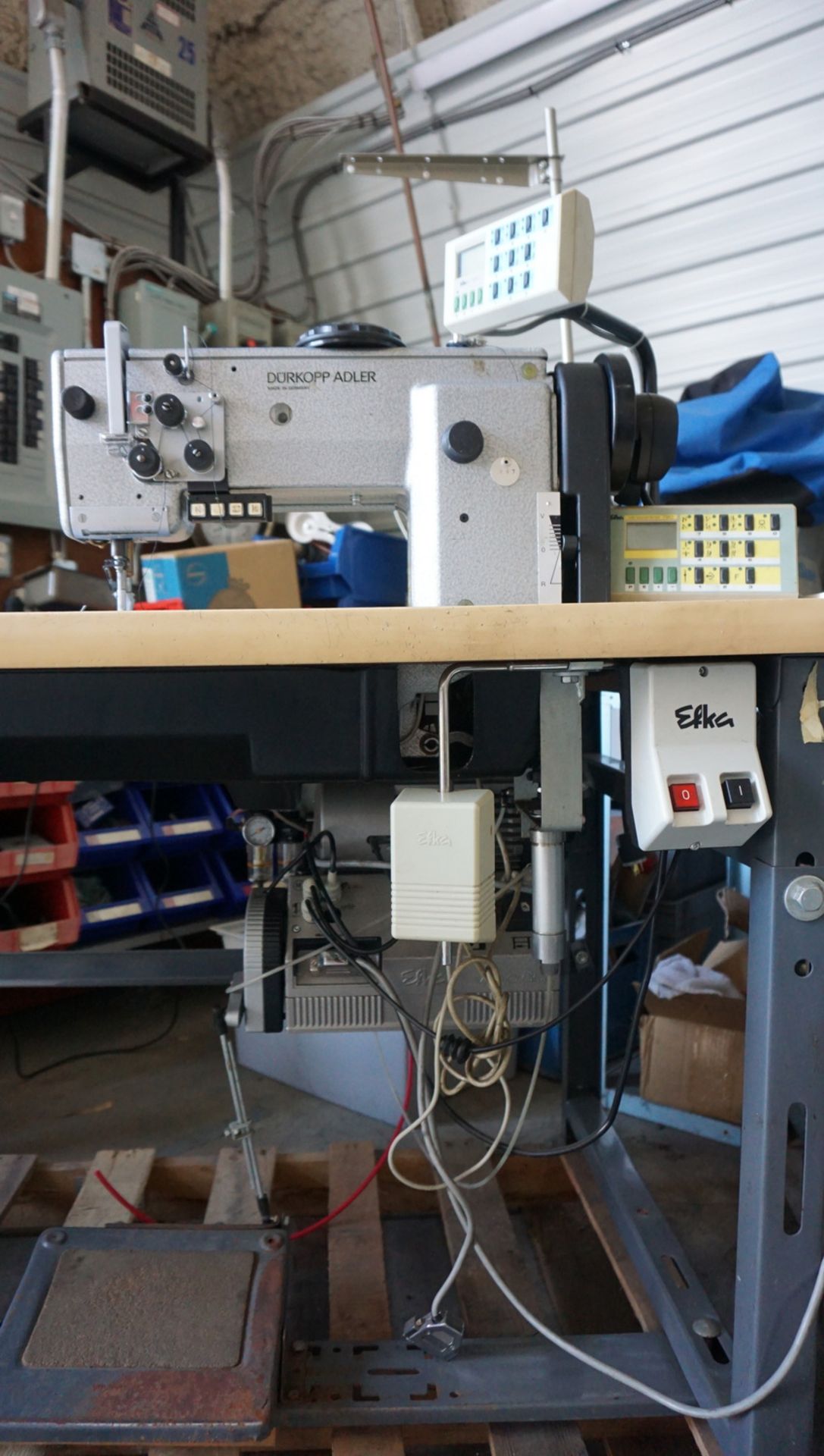 DURKOPP ADLER 767-FA-373 RAP SINGLE NEEDLE WALKING FOOT SEWING MACHINE W/ ELKA VARIO CONTROL 720 - Image 3 of 5