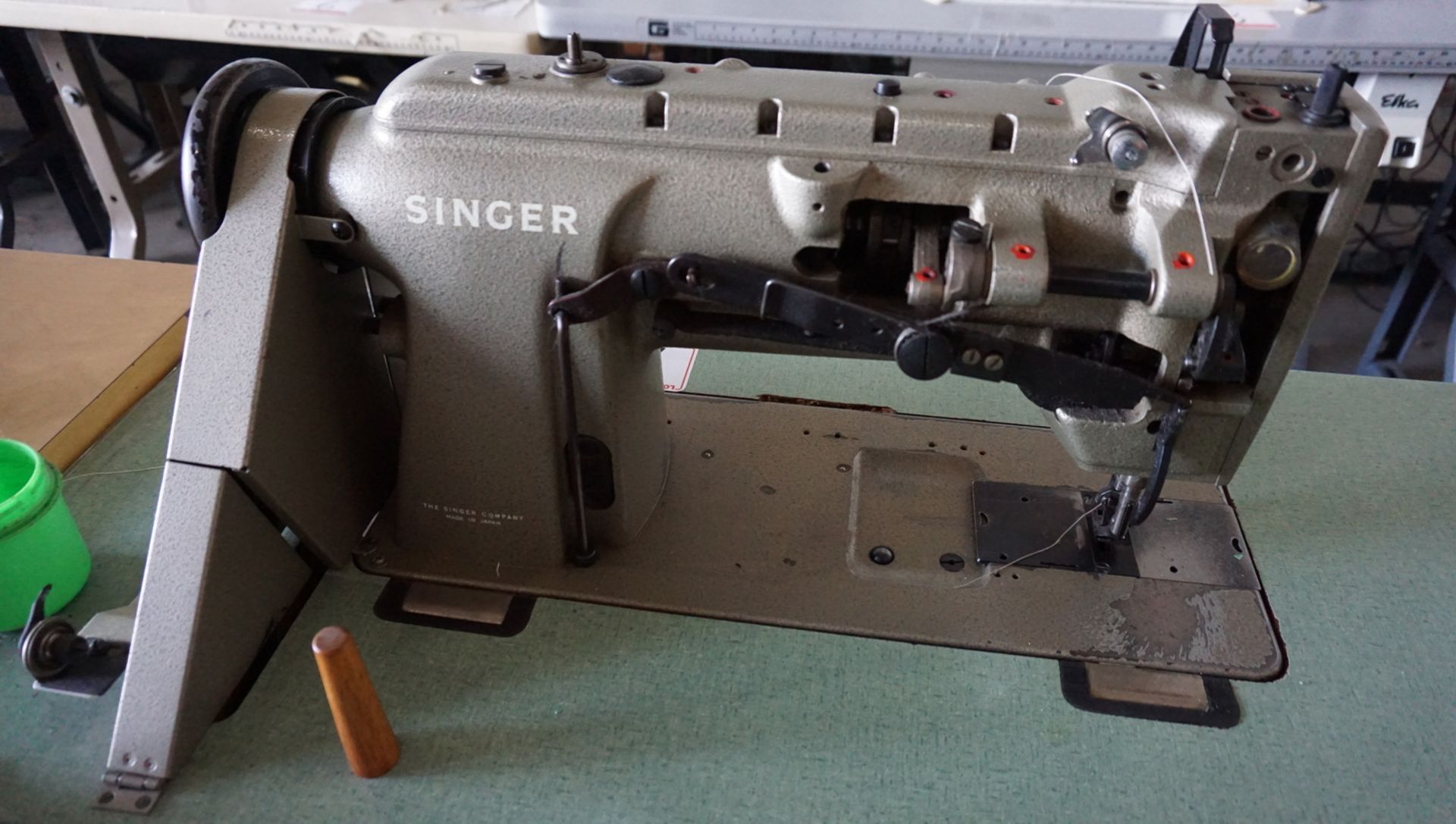 SINGER 211U566A SINGLE NEEDLE WALKING FOOT SEWING MACHINE (220V-1PH) - Image 4 of 4