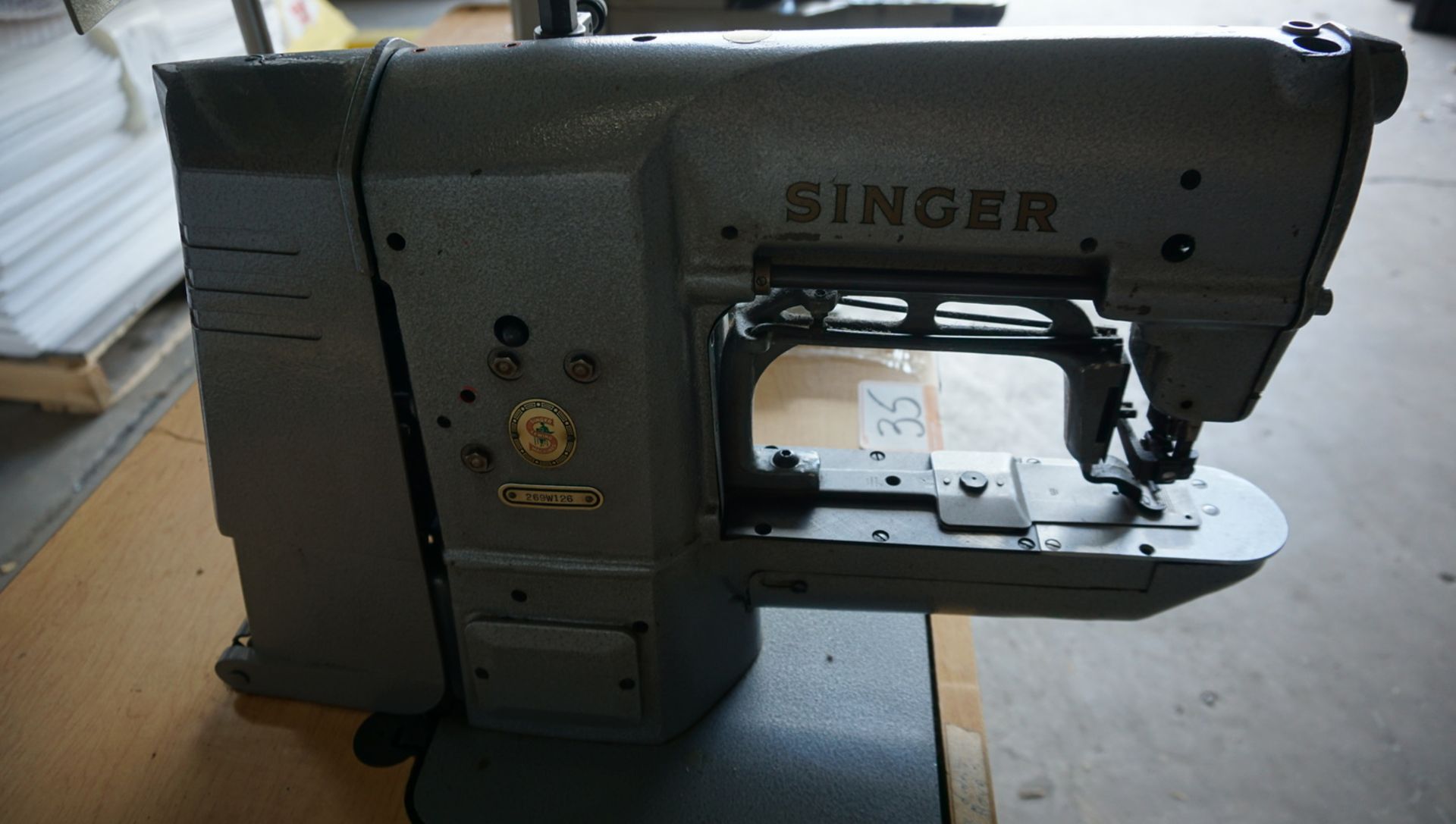 SINGER 269W126 BAR TACKER (110V) - Image 4 of 5