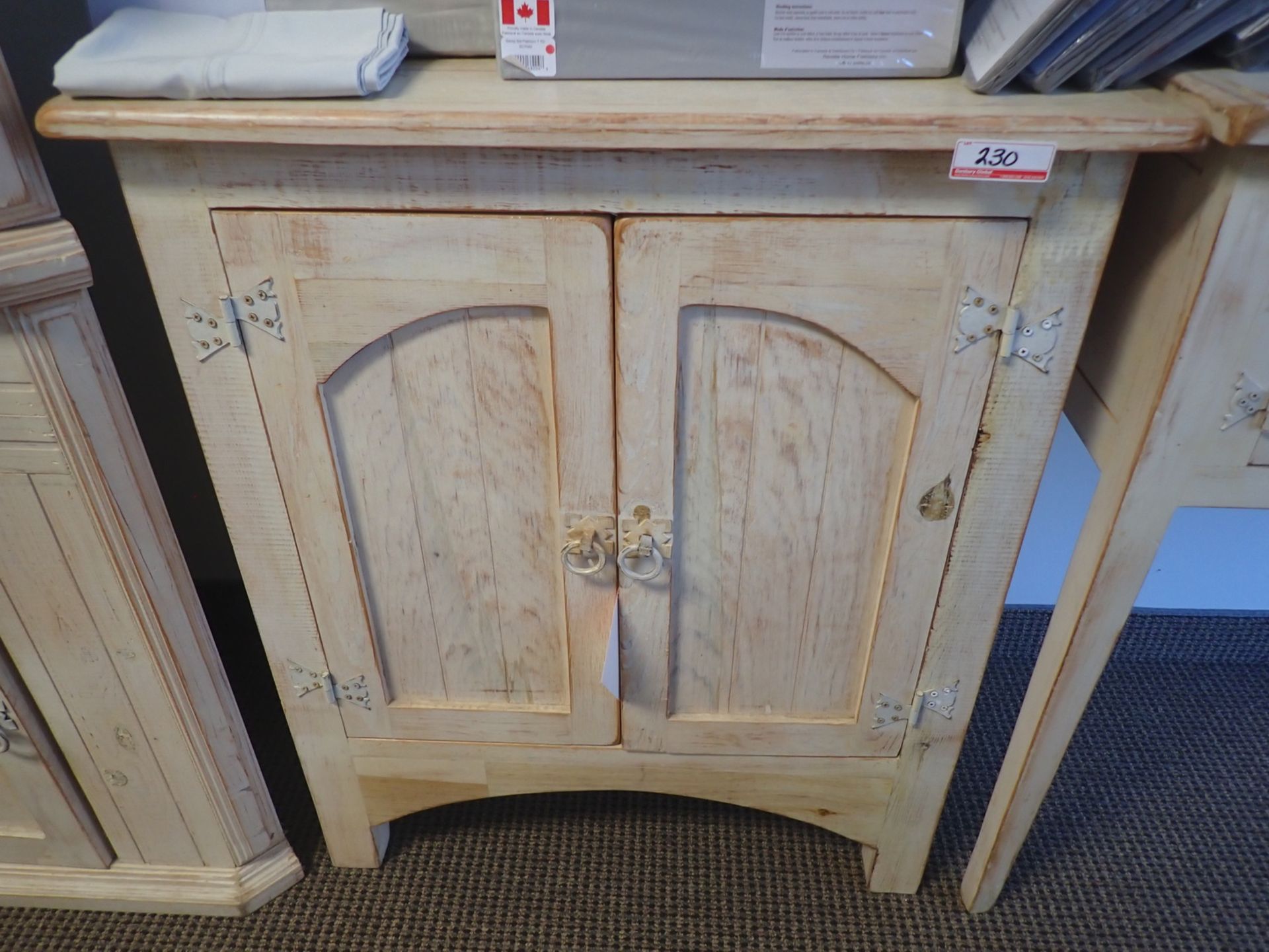 WHITE WASH 16 X 30 X 35"H 2 DOOR CABINET