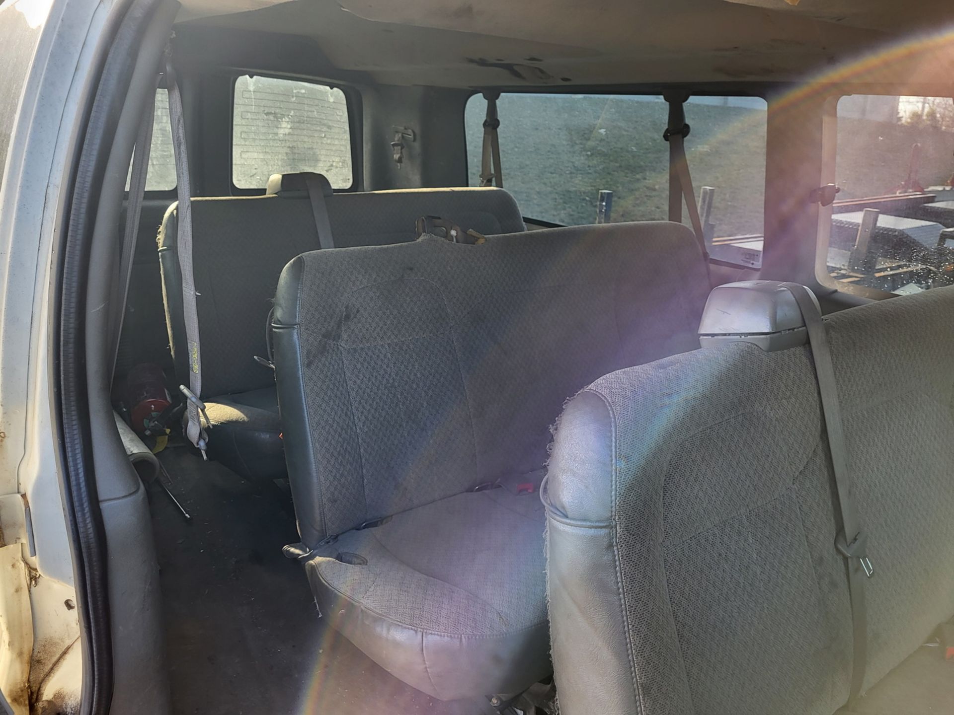 2011 CHEVROLET EXPRESS 3500 SERIES RWD PASSENGER VAN, W/ V8 6L GAS, VIN 1GAZG1FG1B1134048 (93, - Image 11 of 11