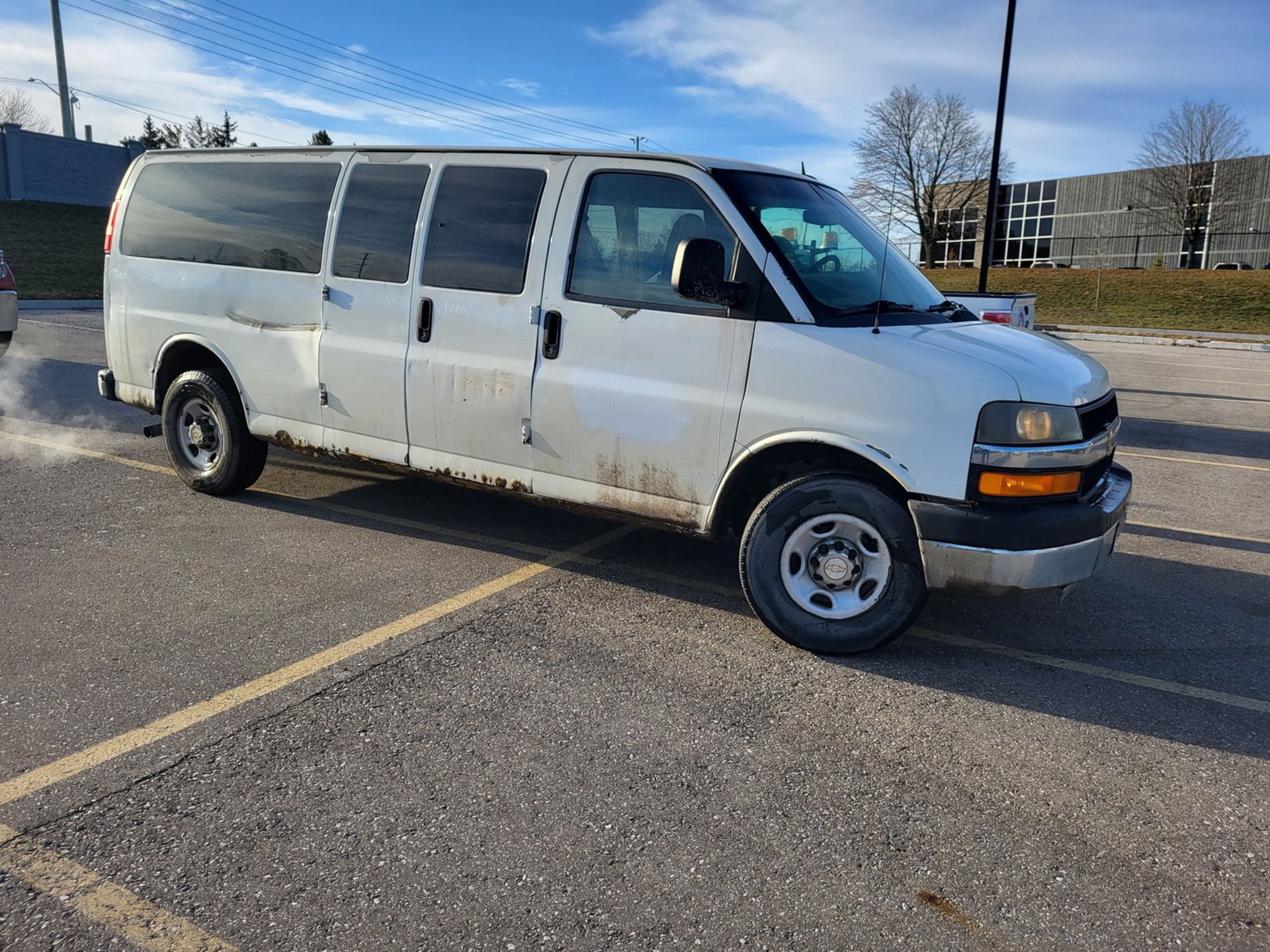 2011 CHEVROLET EXPRESS 3500 SERIES RWD PASSENGER VAN, W/ V8 6L GAS, VIN 1GAZG1FG1B1134048 (93,