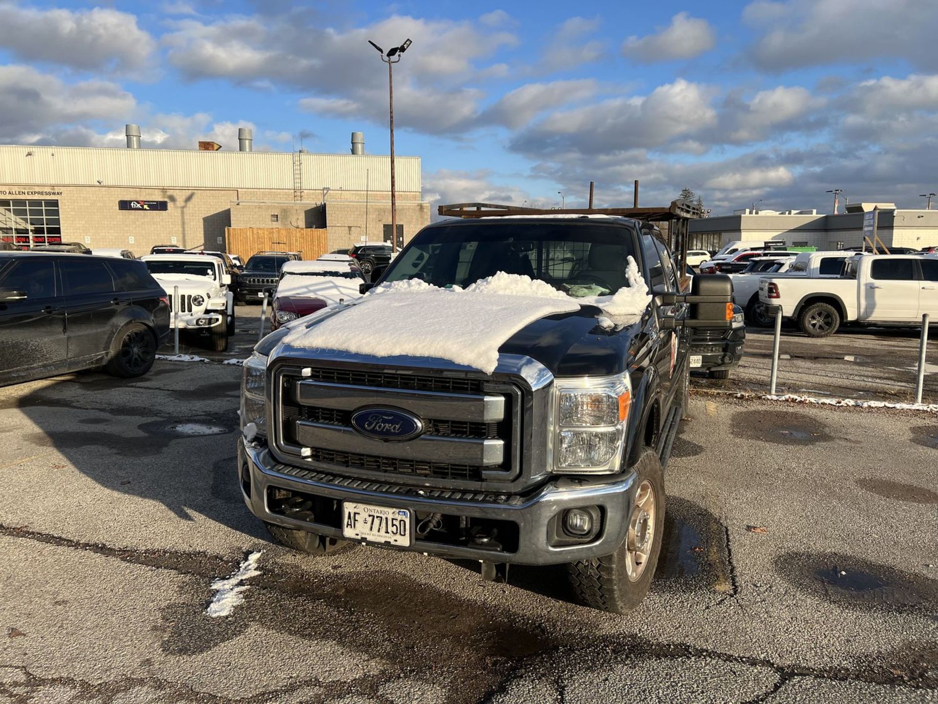 2014 FORD F250SD XLT PICKUP TRUCK 4X4 W/ 6.2L V8 GAS ENGINE, VIN 1FT7W2B68EEB71504 (229,239 KM) ( - Image 2 of 13