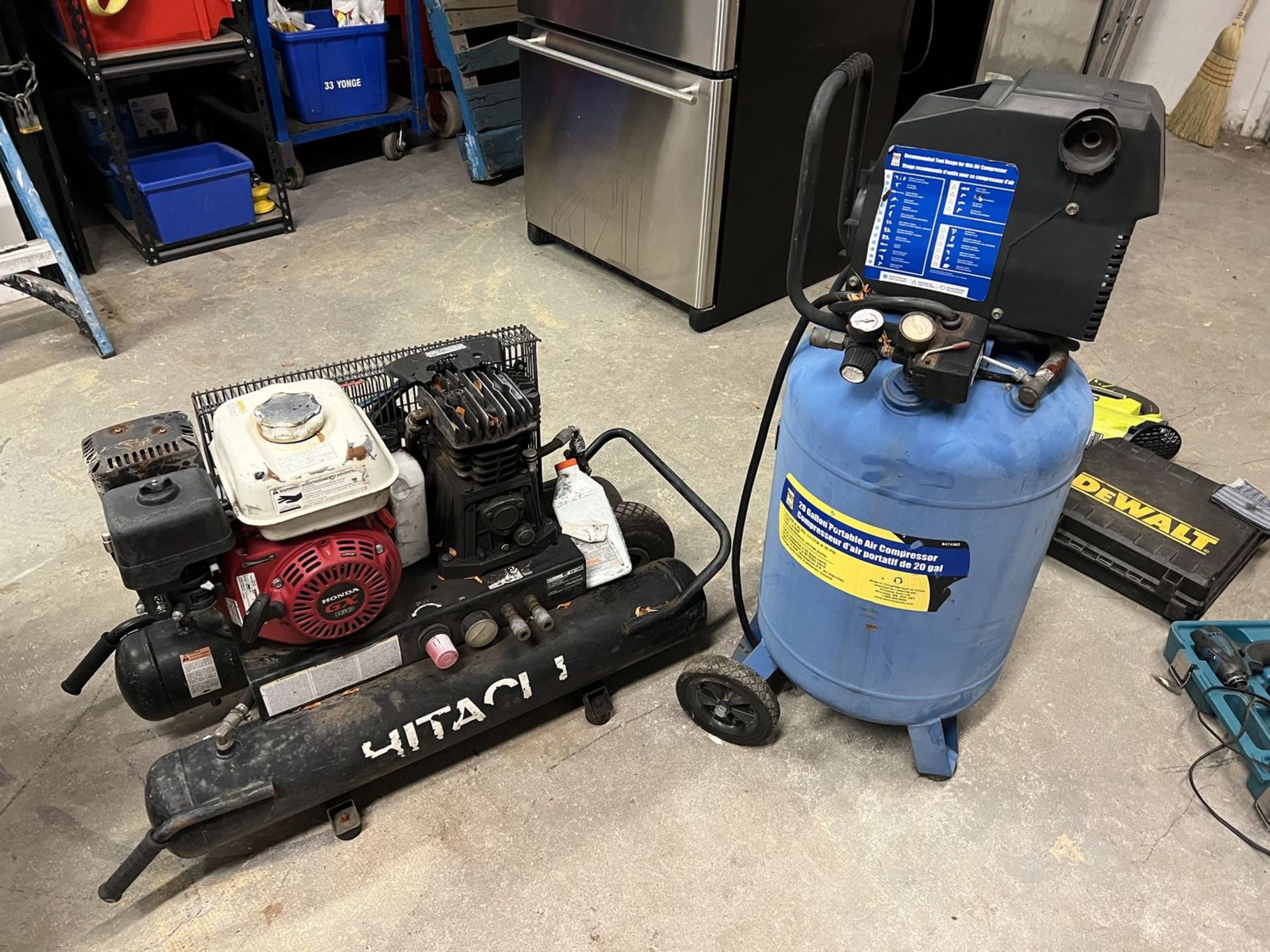 LOT - HITACHI 5.5HP & POWERFIST 1.5HP PORTABLE AIR COMPRESSORS (LOCATED AT 37 KODIAK CRES., TORONTO)