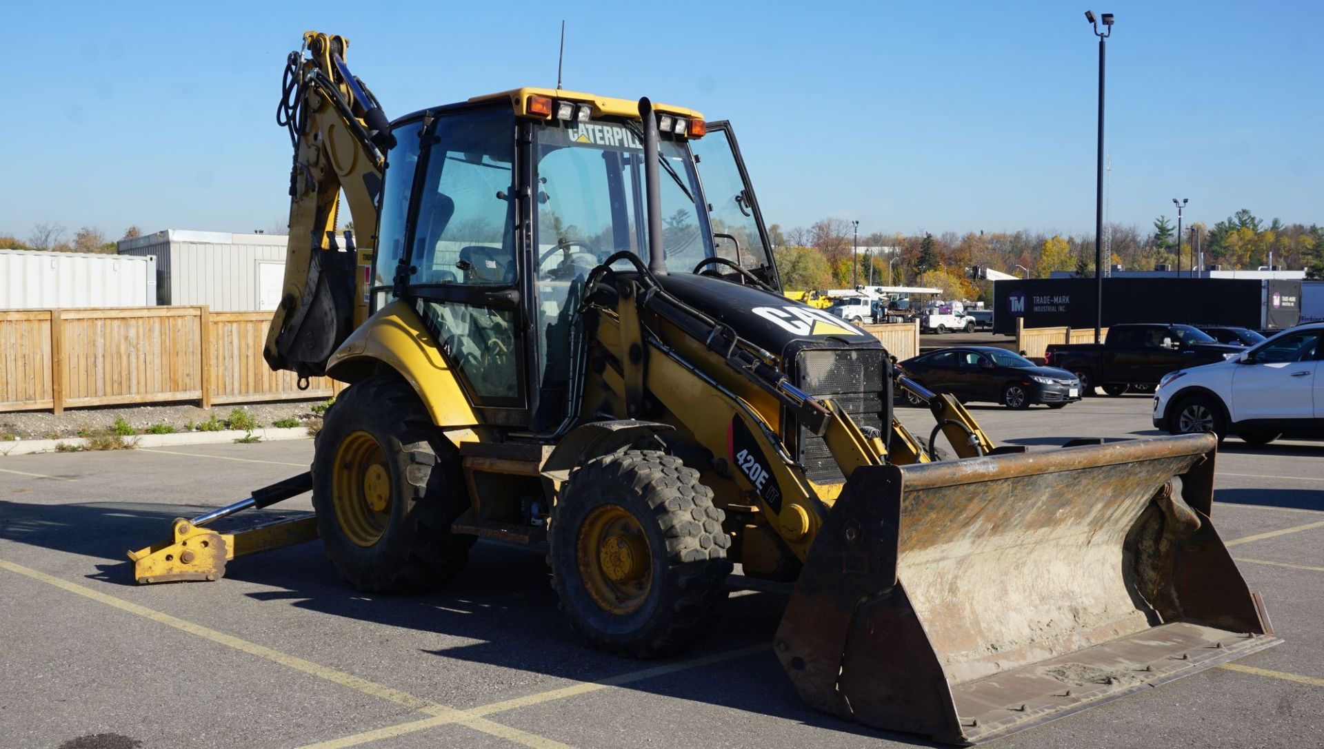 2012 CATERPILLAR MODEL 420E BACKHOE LOADER W/ ENCLOSED CAB, S/N CAT0420EEDAN02030 (5,124 HOURS) C/ - Image 2 of 18