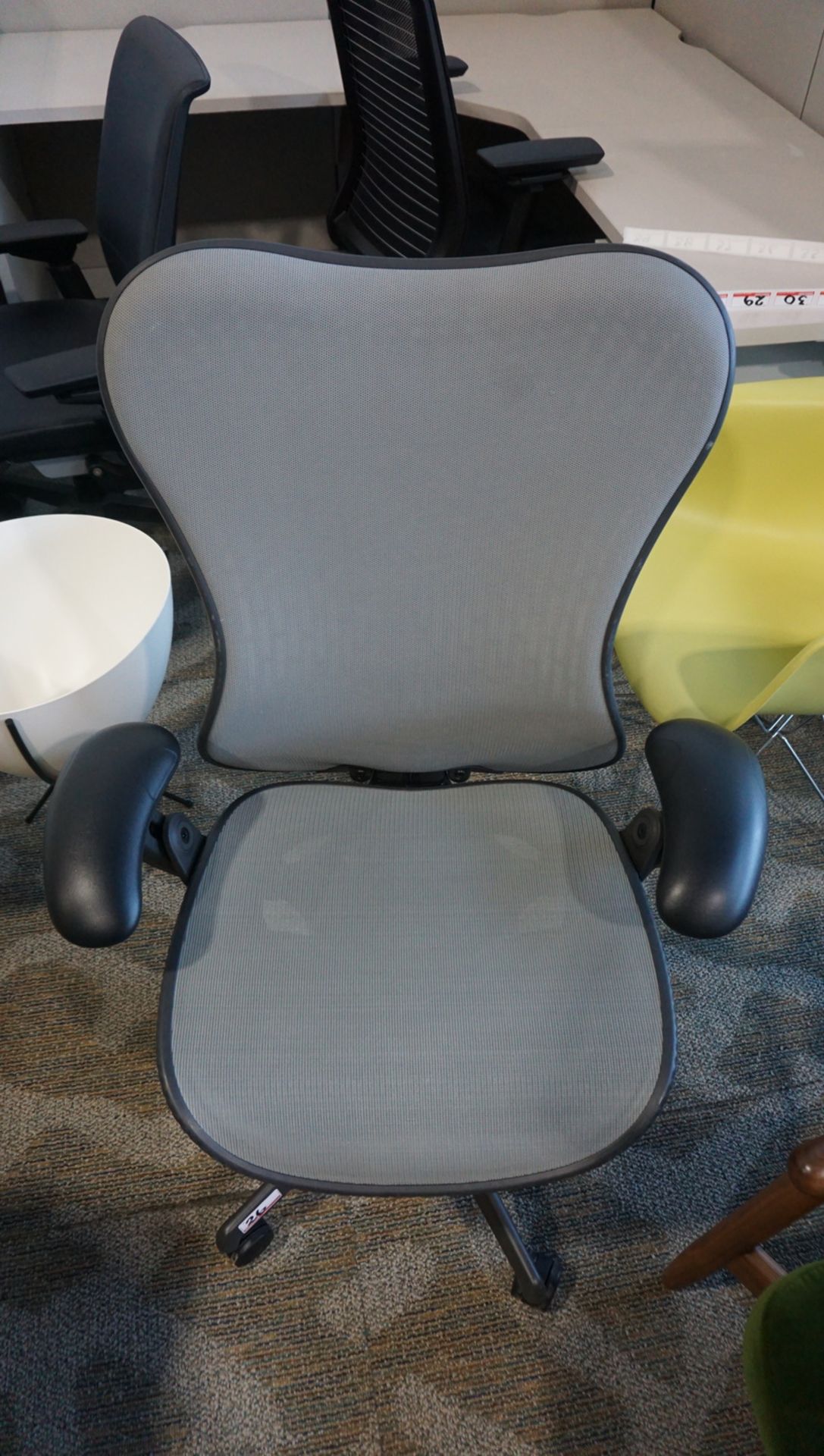 HERMAN MILLER MIRRA 1 OFFICE CHAIR W/ LUMBAR SUPPORT, BACK LOCK, ARM / SEAT ADJUSTMENTS - Image 5 of 5