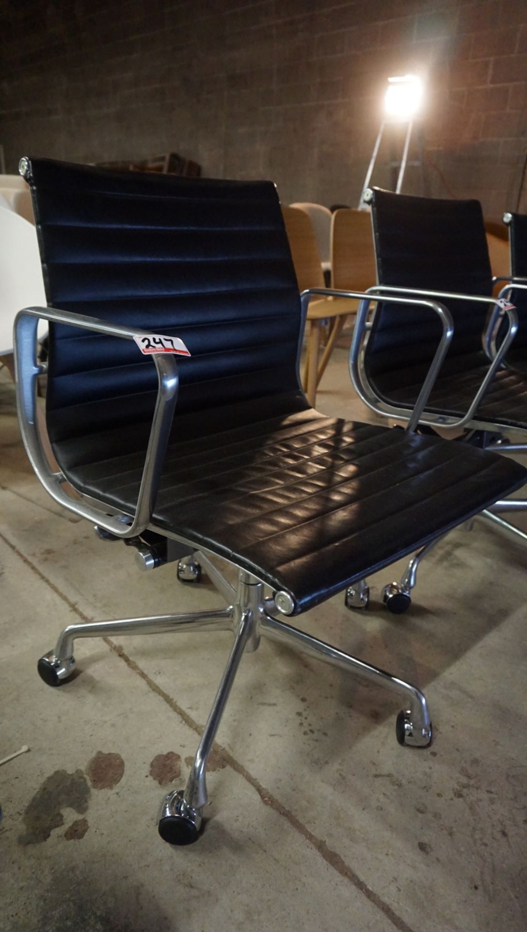 HERMAN MILLER EAMES ALUMINUM SERIES BLACK LEATHER MANAGERS CHAIR (MSRP $3,120)