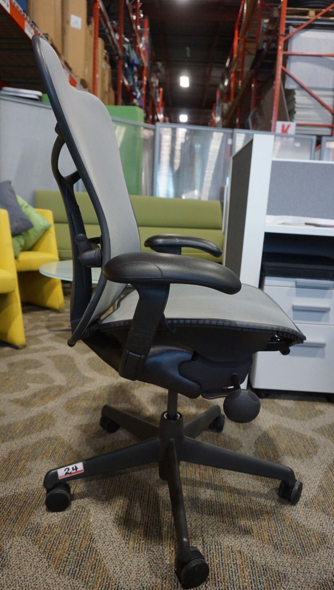HERMAN MILLER MIRRA 1 OFFICE CHAIR W/ LUMBAR SUPPORT, BACK LOCK, ARM / SEAT ADJUSTMENTS - Image 2 of 5