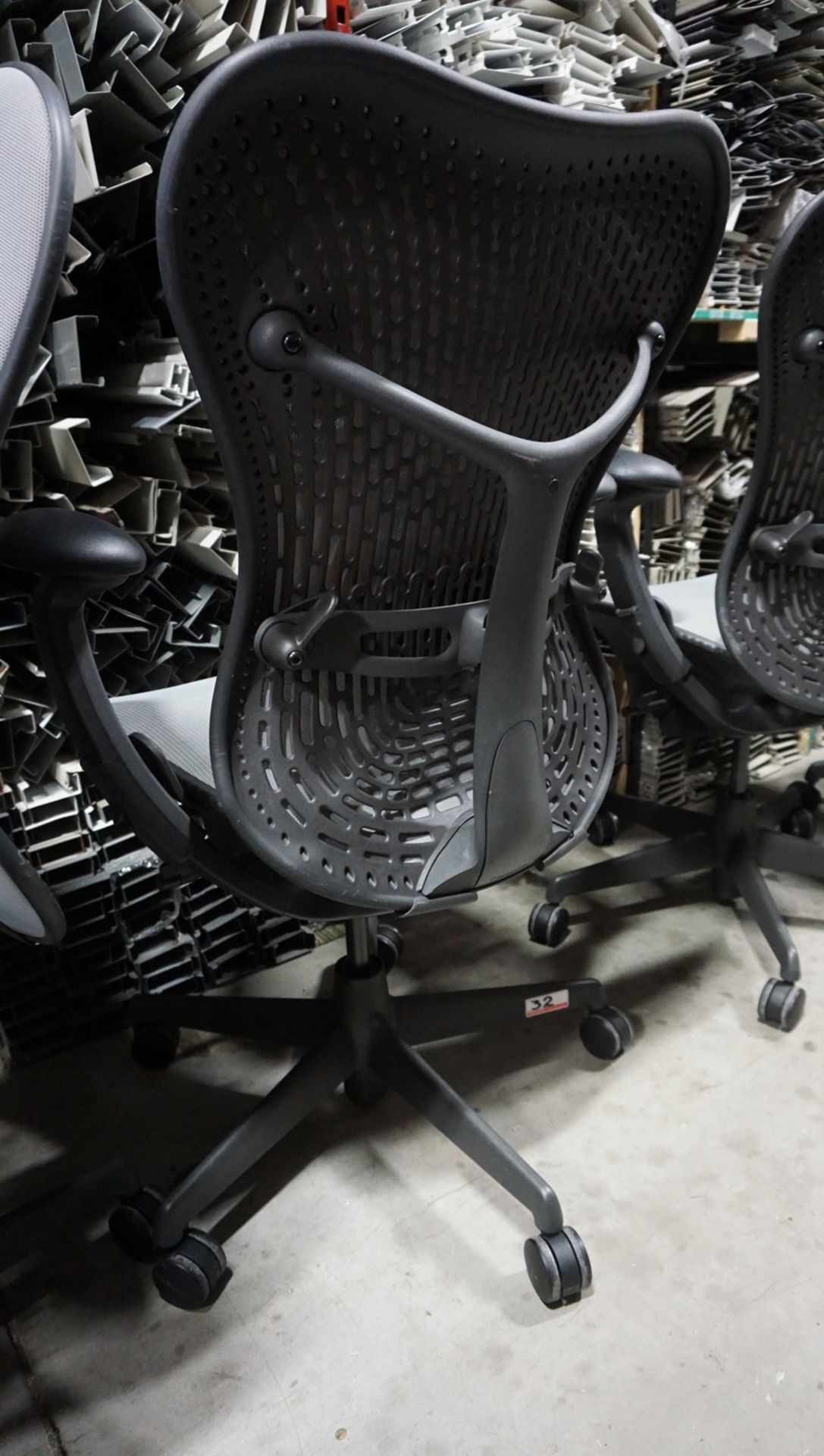 HERMAN MILLER MIRRA 1 OFFICE CHAIR W/ LUMBAR SUPPORT, BACK LOCK, ARM / SEAT ADJUSTMENTS - Image 2 of 2