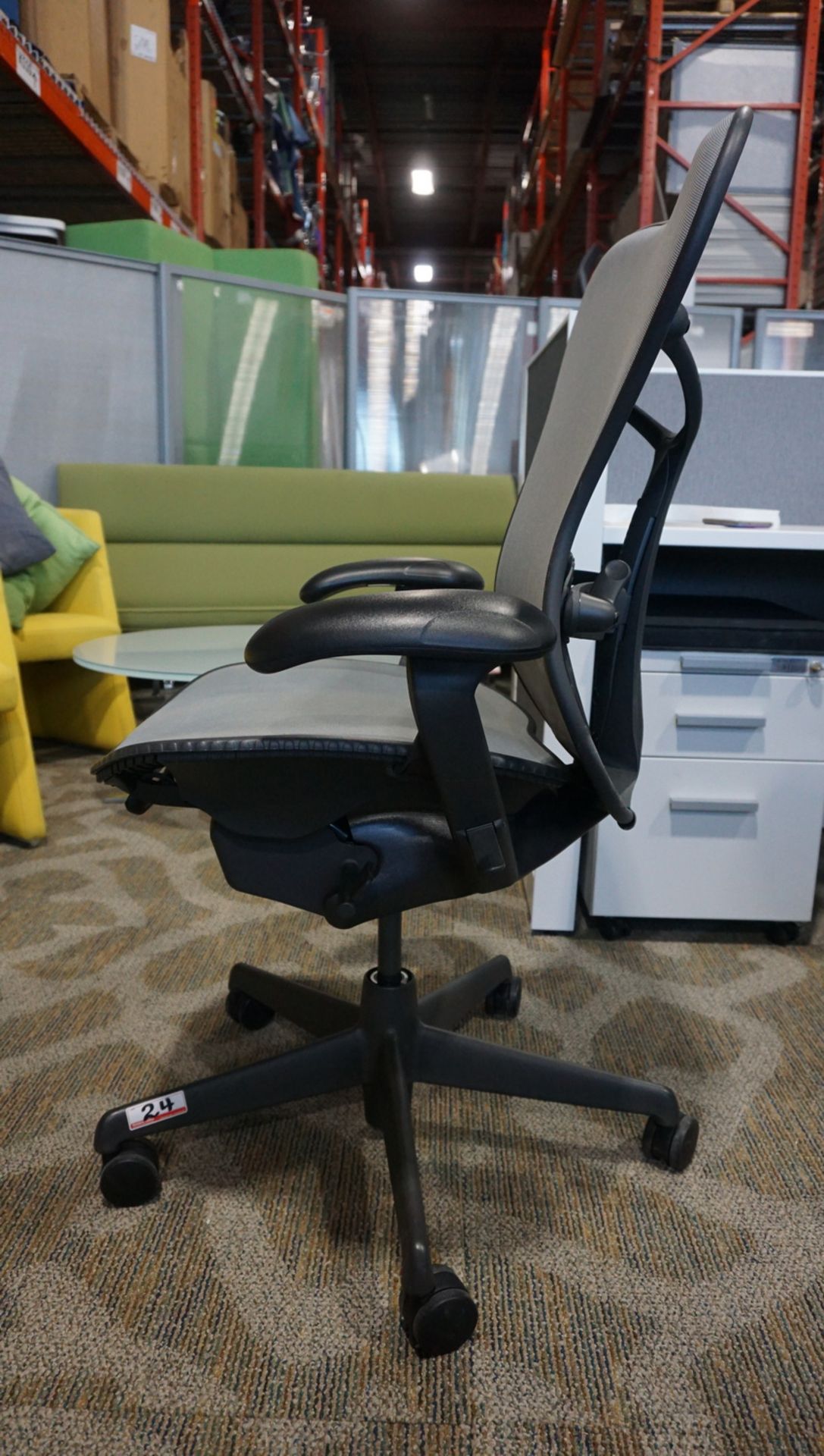 HERMAN MILLER MIRRA 1 OFFICE CHAIR W/ LUMBAR SUPPORT, BACK LOCK, ARM / SEAT ADJUSTMENTS - Image 4 of 5
