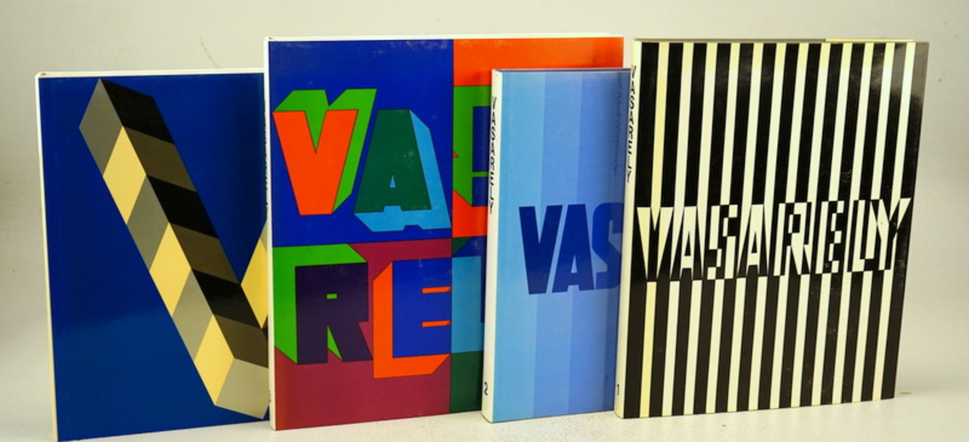 Vasarely, Viktor: Plastic Arts of the 20th Century, Neuchâtel 1965, 4 Bde.