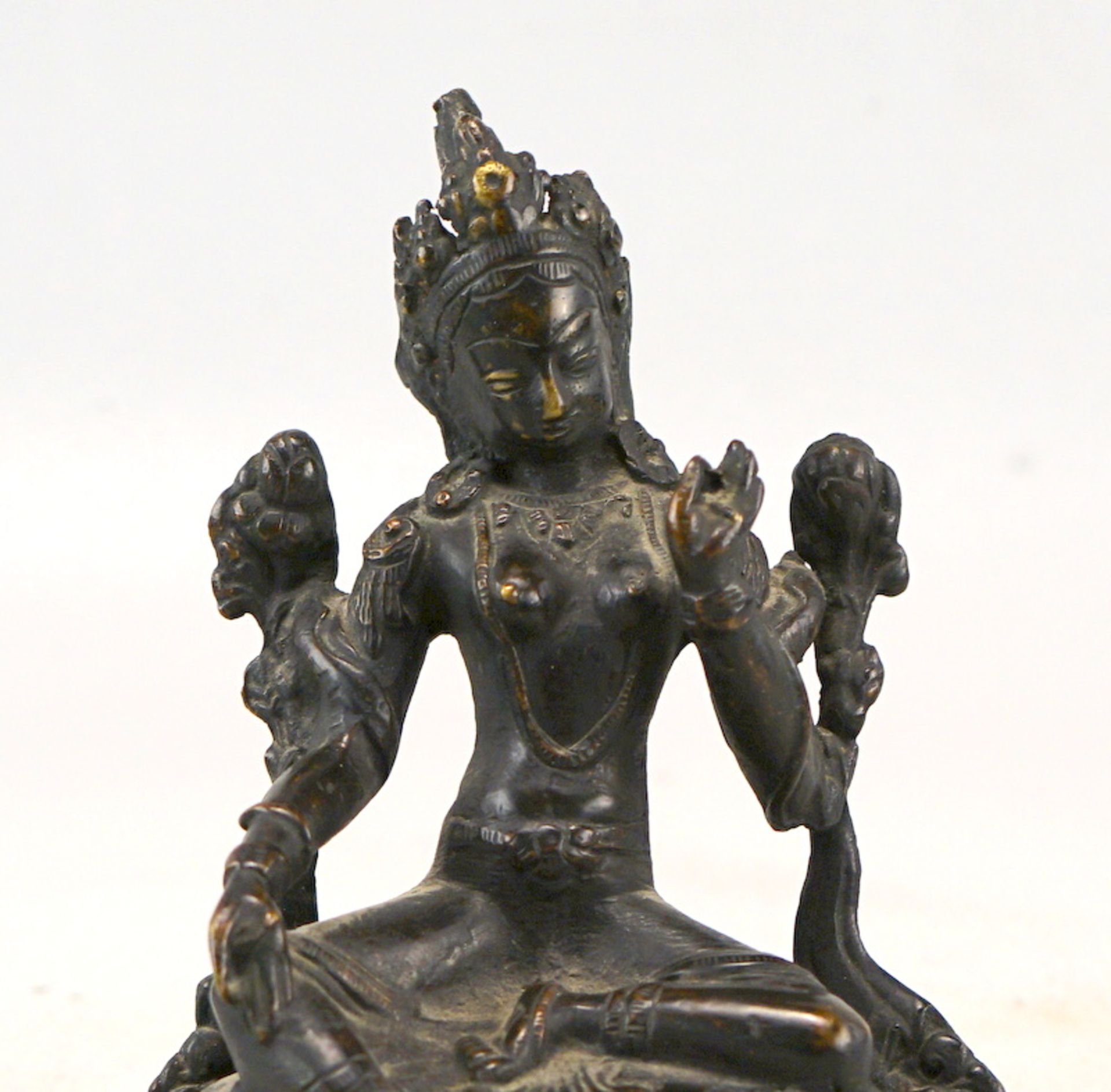 Parvati, Bronzeplastik, Indien oder Nepal, 1. H. 20. Jhd. - Bild 2 aus 4