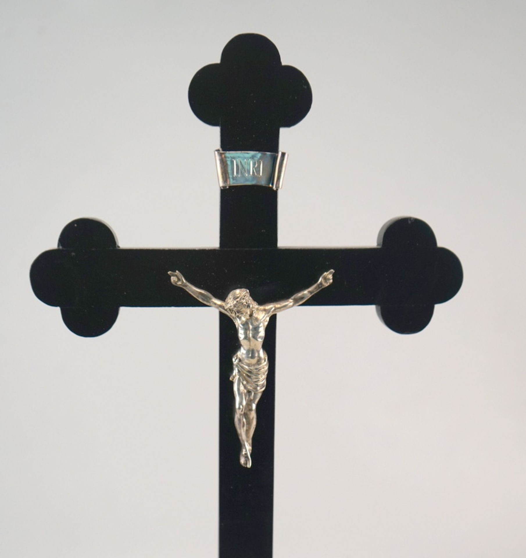 Altarkreuz ebonisiert mit Christus, 800er Silber - Bild 2 aus 2