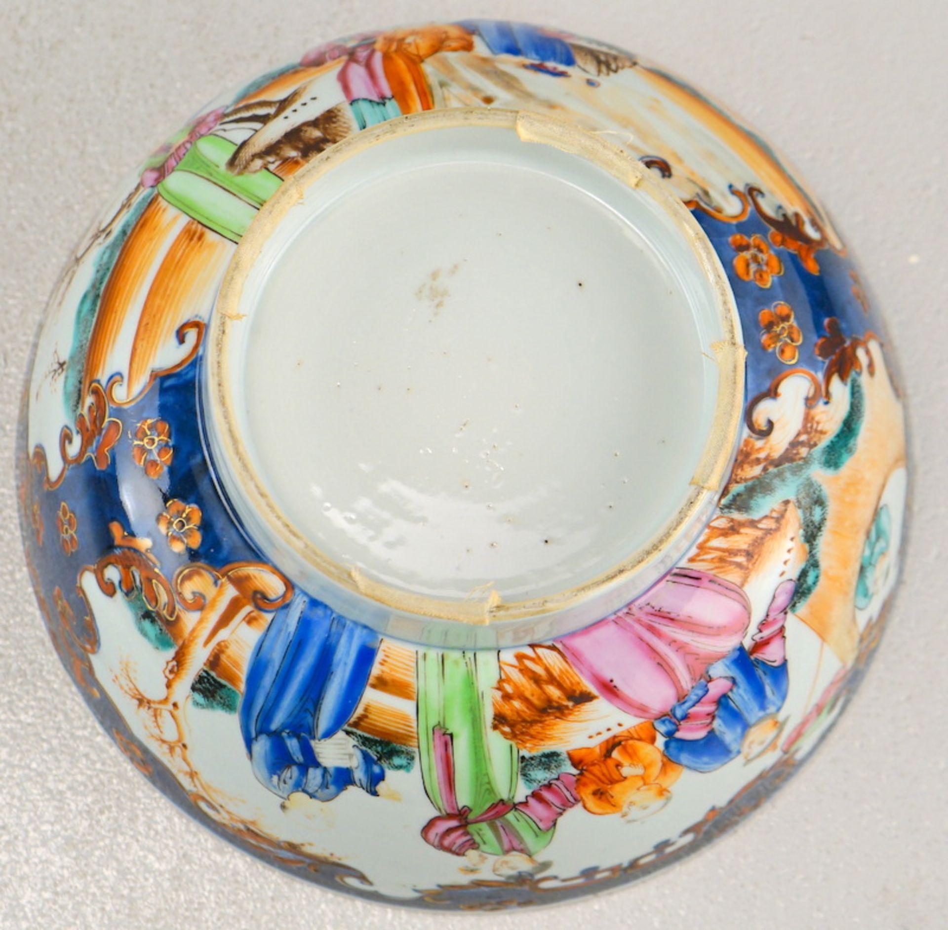 Großer Bowl, Schale Mandarin Dekor ca. 1780-1820, China - Image 2 of 4