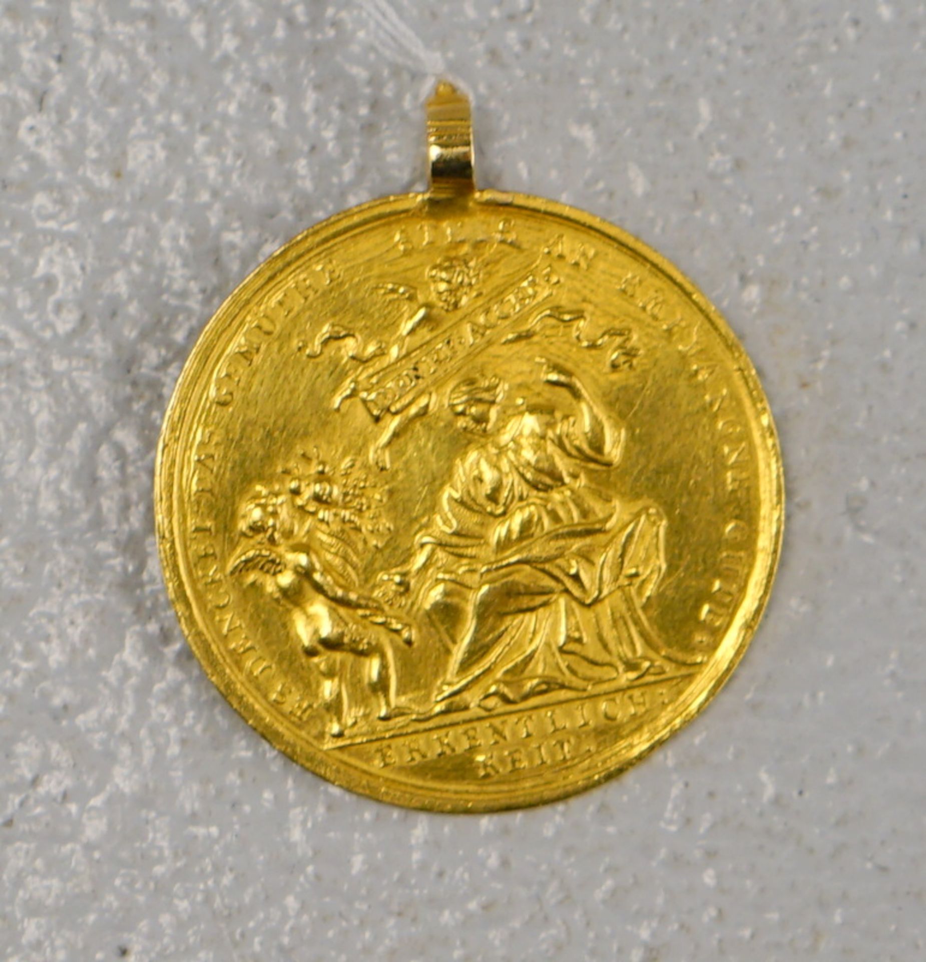 Medaille auf die Dankbarkeit, um 1800, seltene Goldausführung - Bild 2 aus 2