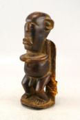 Ahnenfigur und Trommlerfigur, Holz, Afrika