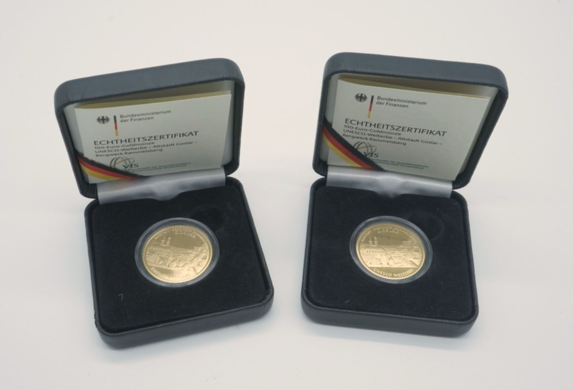 Zwei 100 Euro-Goldmünzen, 2008, je 15,55 g, 999,9 Gold