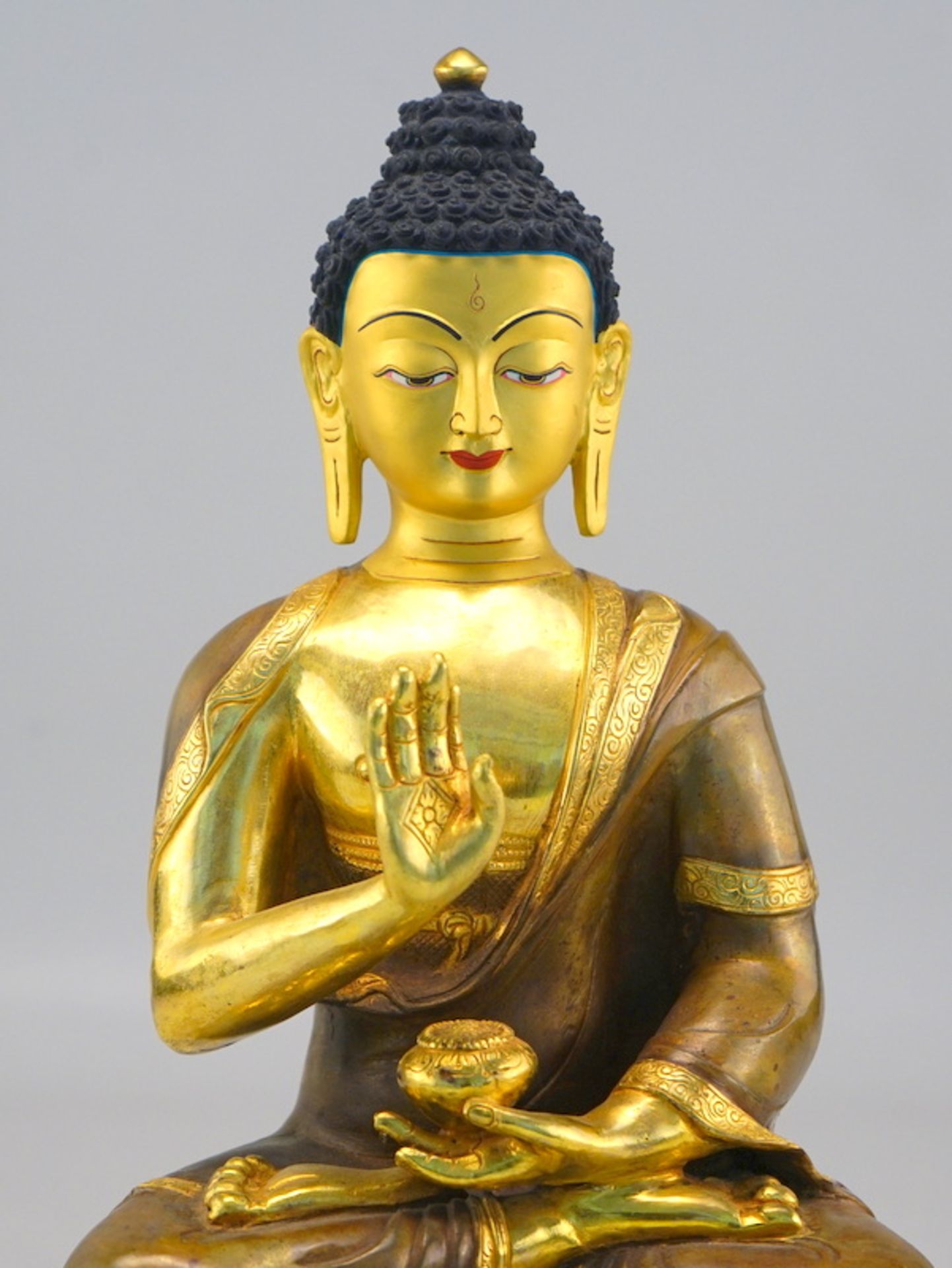 Großer Buddha Sakyamuni, in Meditation mit Wilkommensgestus - Bild 2 aus 4