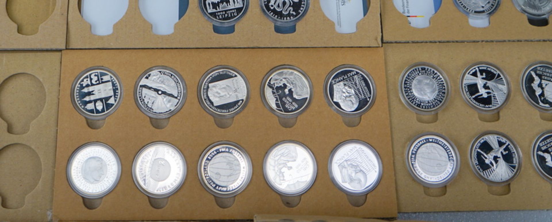 95x 10 Euro-Gedenkmünzen, 625er Silber, Gesamtgew. 1330 g - Image 3 of 3