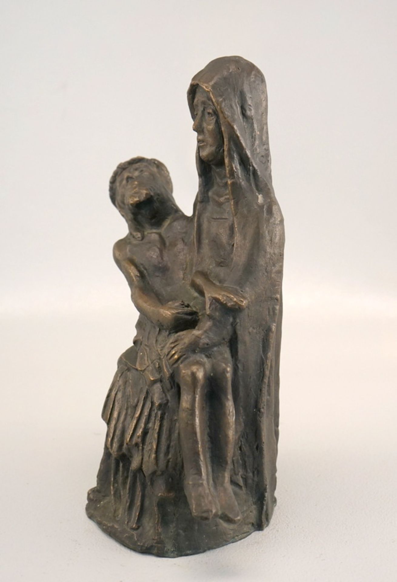 Pieta, schwerer Bronzeguss, 20. Jhd. - Image 4 of 6