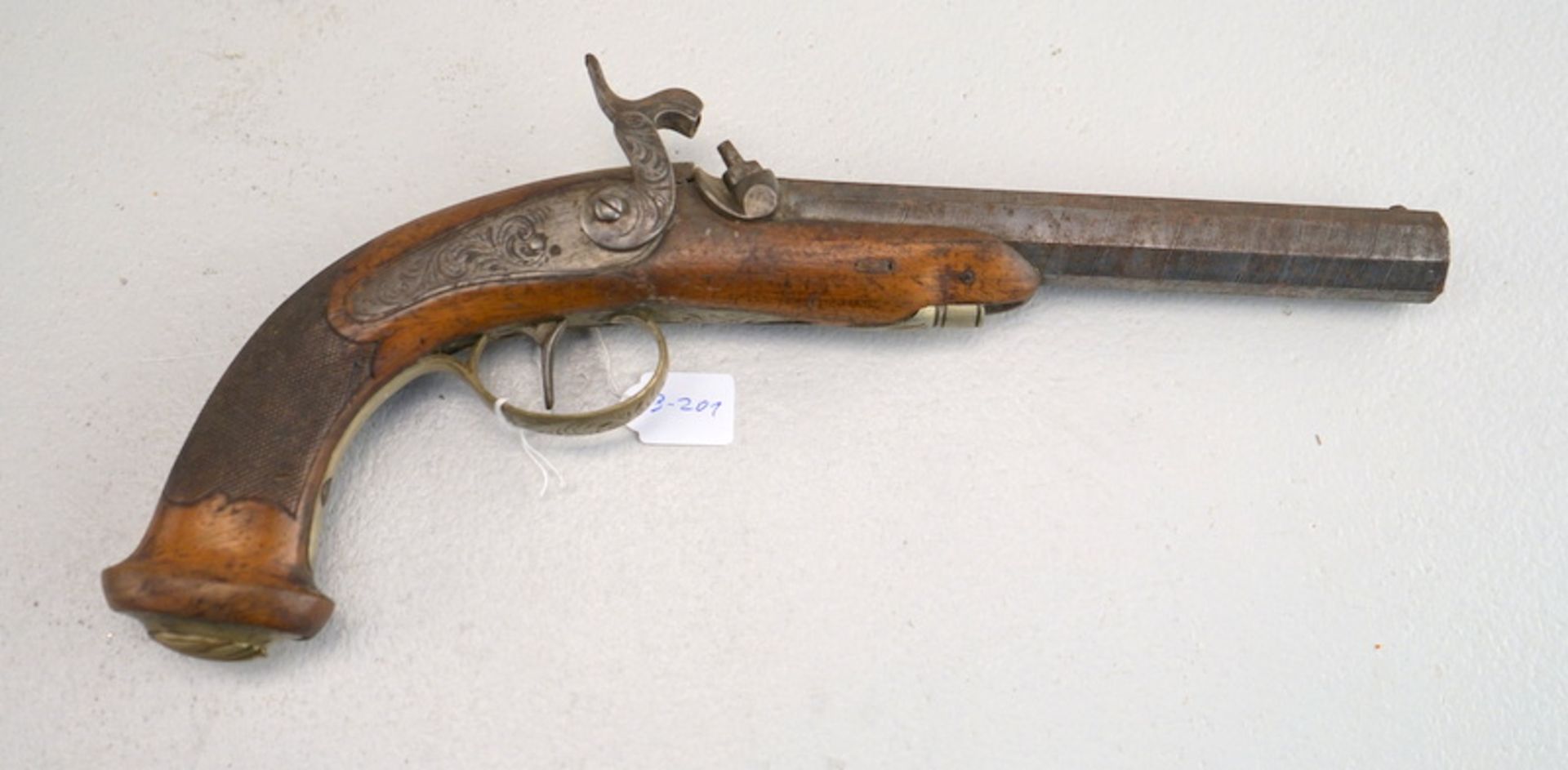 Perkussionspistole, wohl Belgien, um 1840, dazu Steinschlosspist.