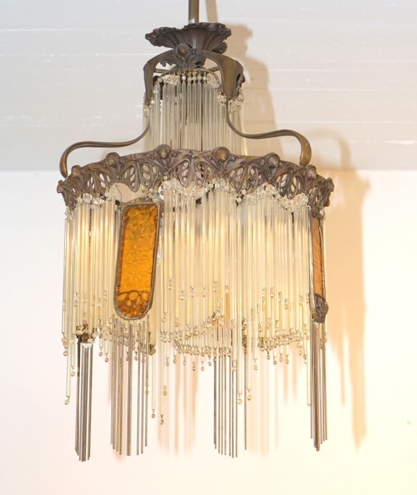 Guimard, Hector: Deckenlampe mit Glasstäben und Farbigem Glasfluss