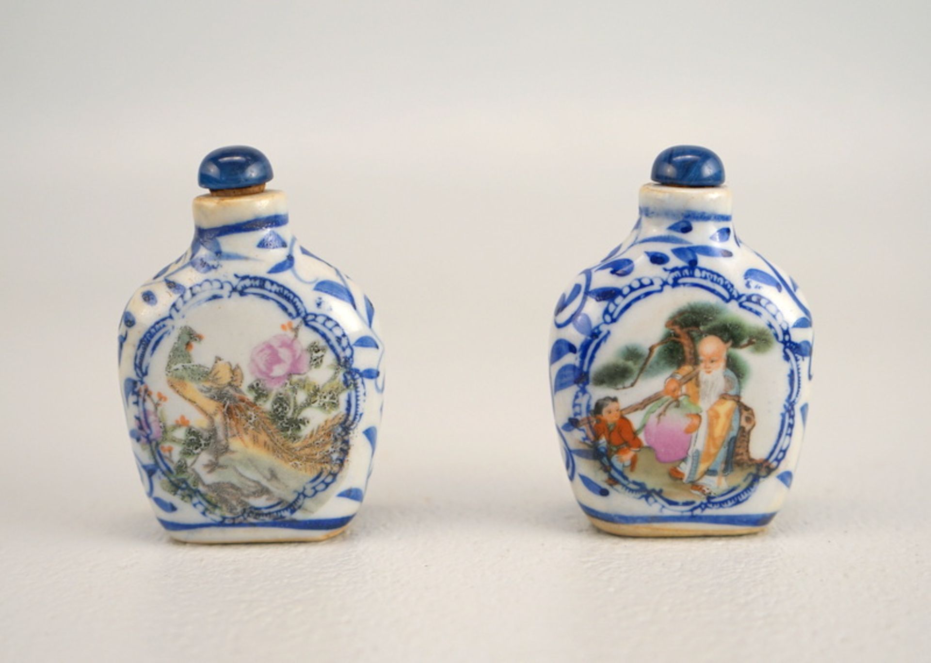 Zwei Snuff Bottles, Porzellan