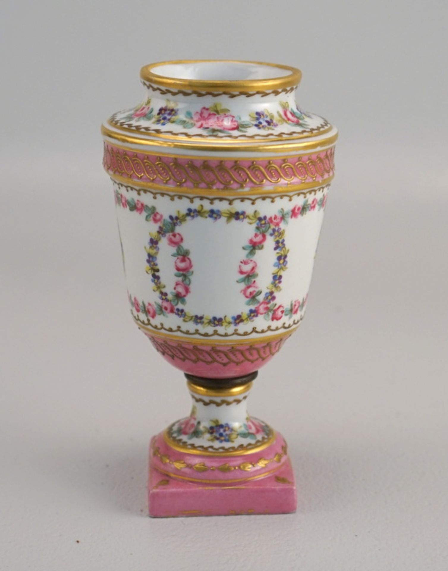 Klassizistische Sevres/Vincence Vase ca um 1800