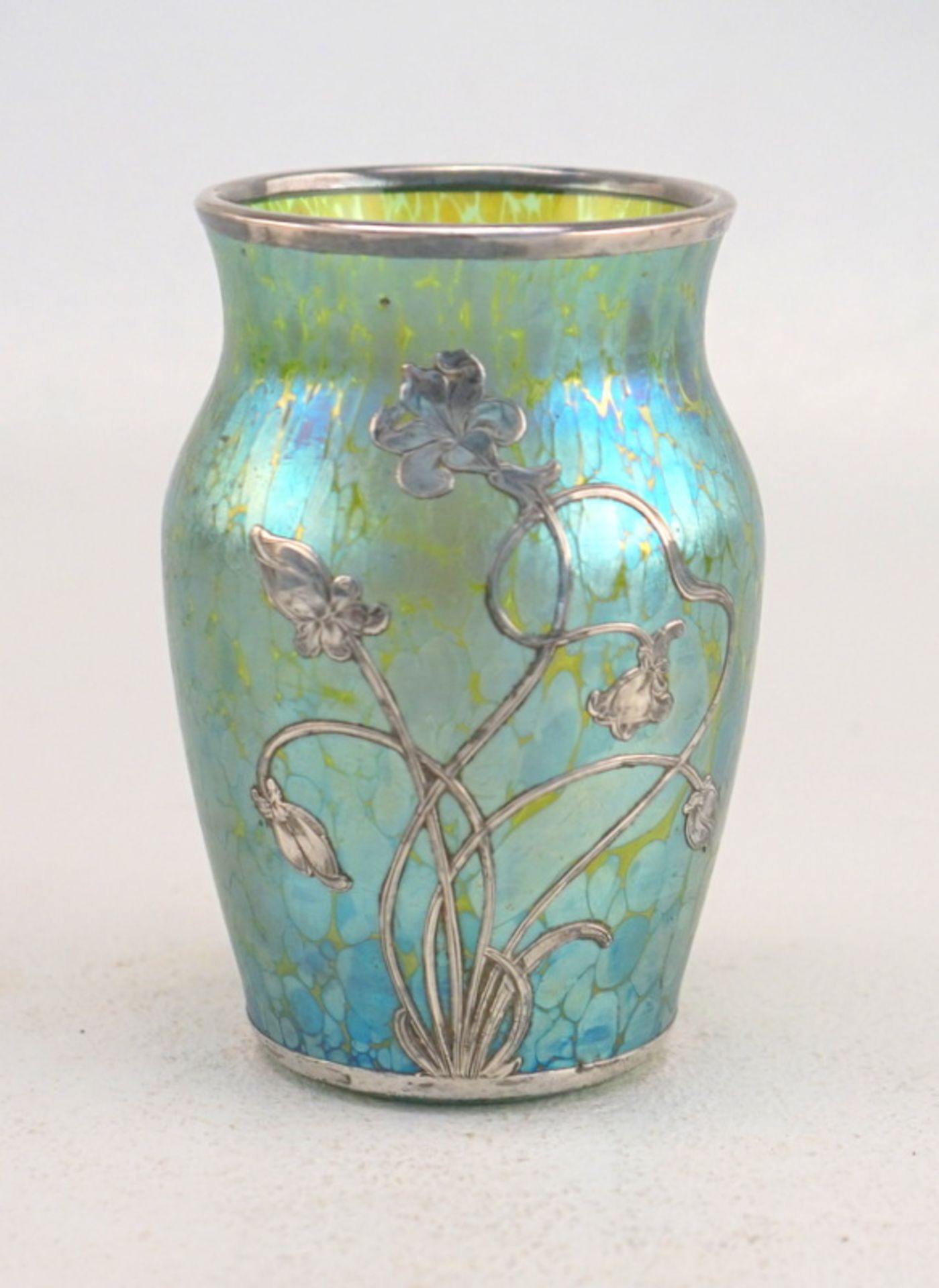 Lötz Witwe, Klostermühle: Phänomen Vase mit Orchideen in Silver Overlay