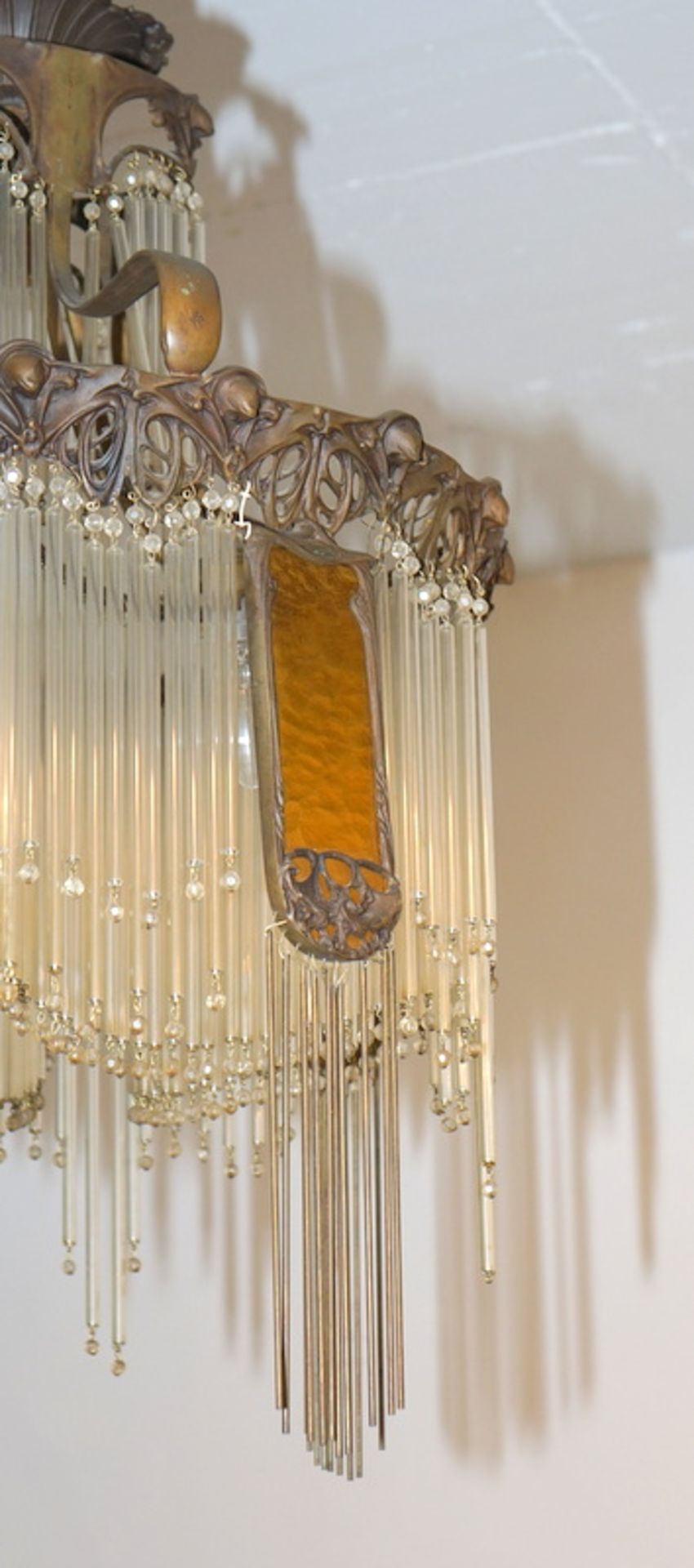 Guimard, Hector: Deckenlampe mit Glasstäben und Farbigem Glasfluss - Bild 2 aus 4