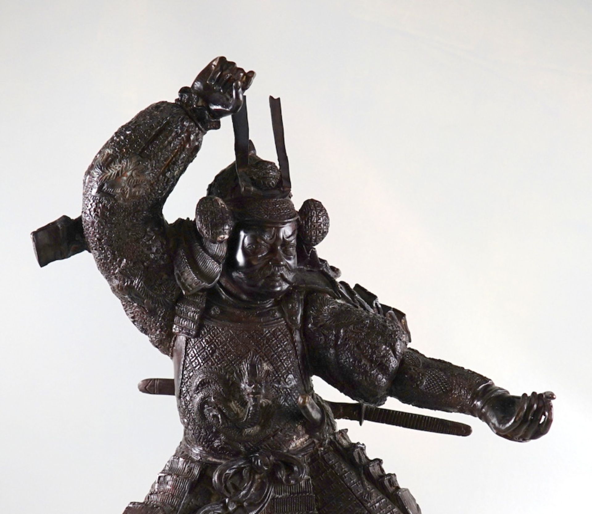 Bronze eines historischen Samurai- Kriegers I, Höhe 57cm - Image 2 of 4
