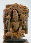 Vishnu im Meditationssitz Indien ca 1200-1400 AC