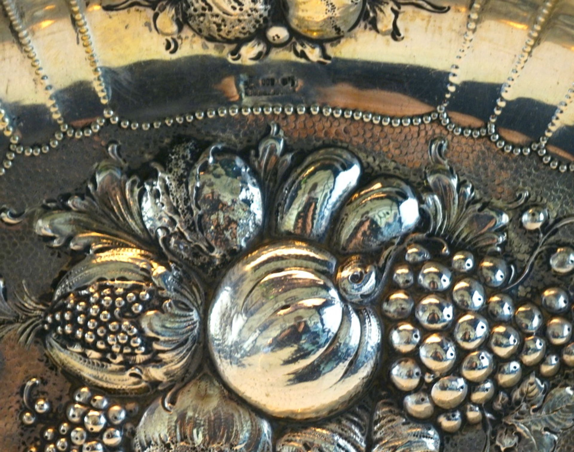 Hanauer Obstschale Handgetrieben 800er Silber Barockstil - Bild 3 aus 3