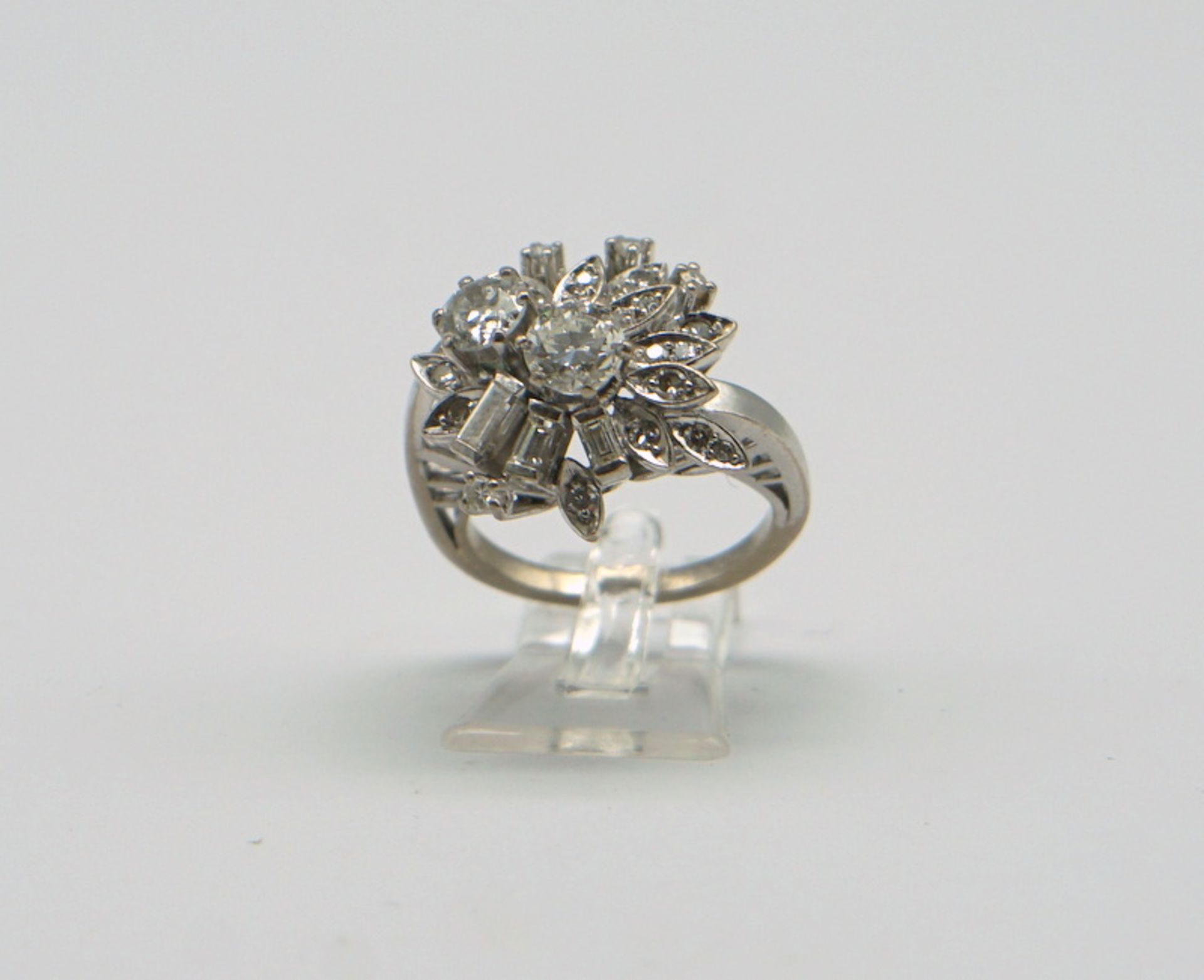Opulenter Diamant-Ring, 585 WG, ca. 1,6ct Diamanten - Image 4 of 6