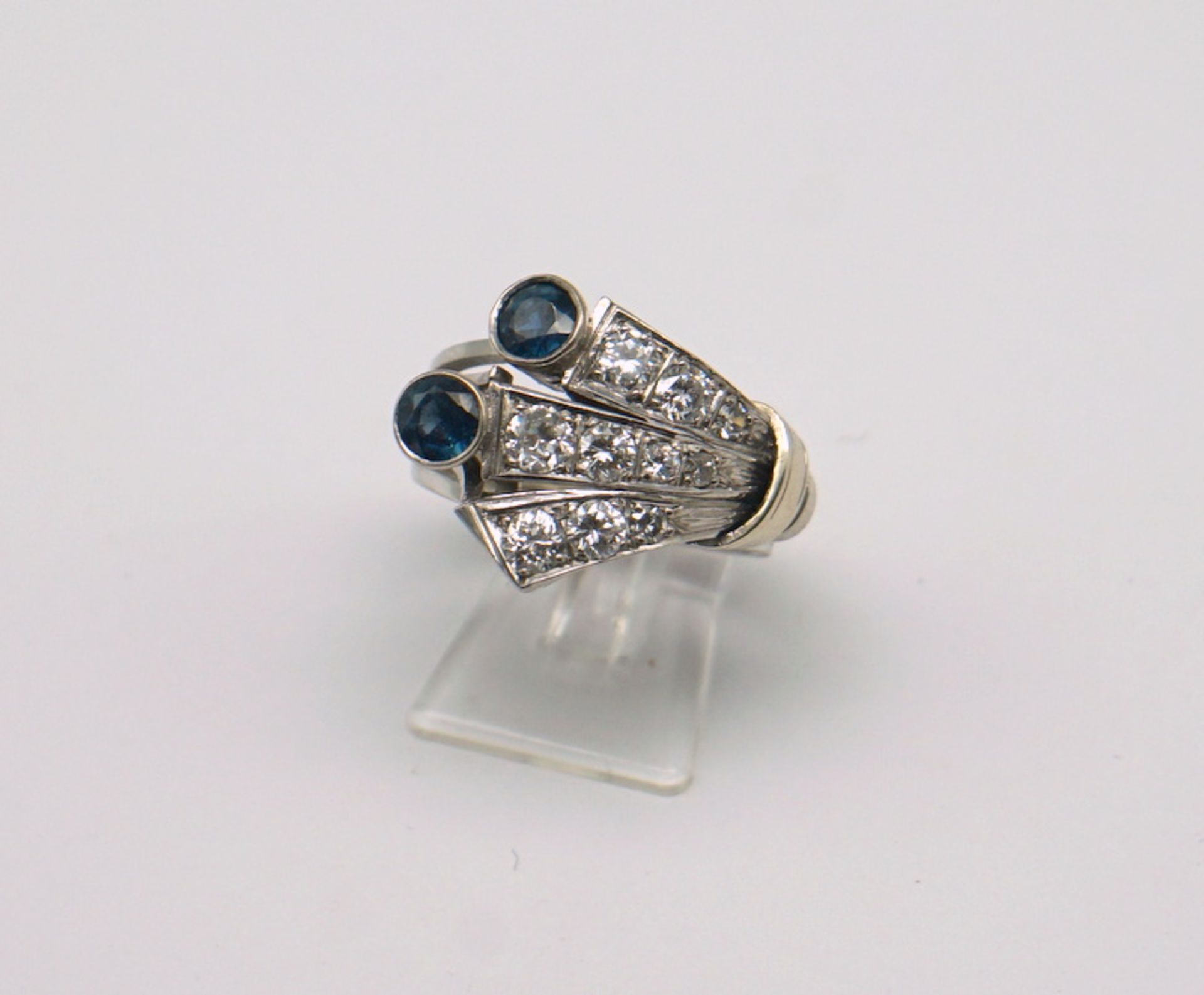 Eigenwilliger Saphir-Diamant-Ring, 585 WG, ca. 0,9ct Diamanten - Image 6 of 8