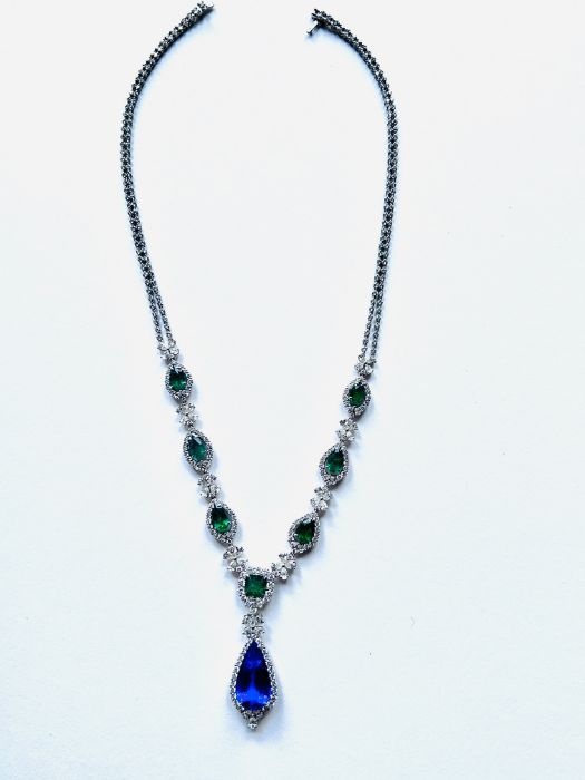 Diamond Tanzanite Pendant Necklace