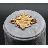 22CT GOLD 1/2 SOVEREIGN BROOCH