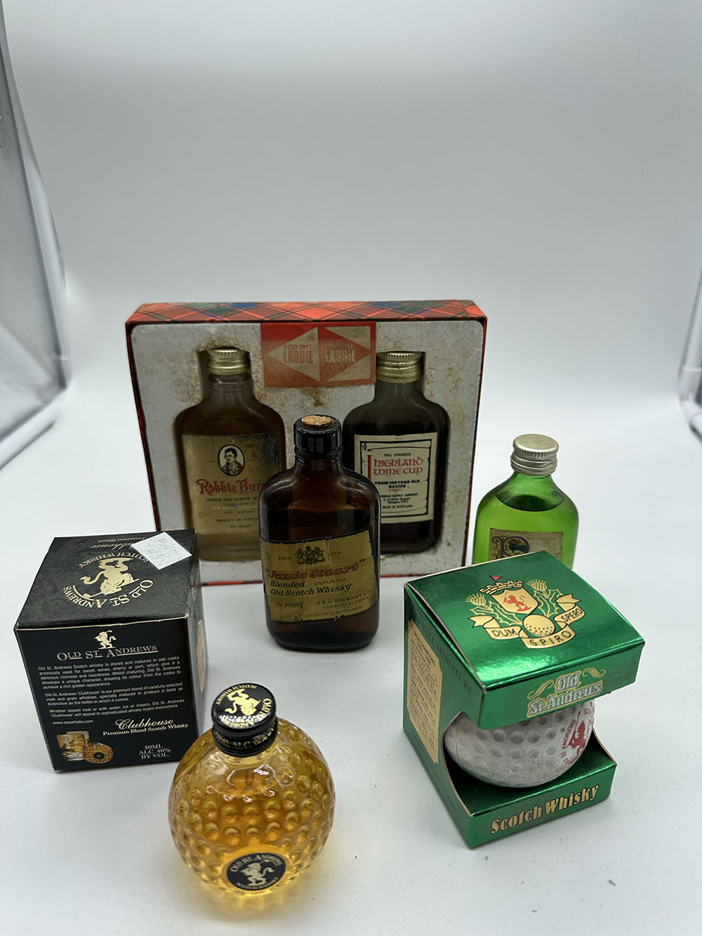 A collection of whisky miniatures - Image 2 of 2